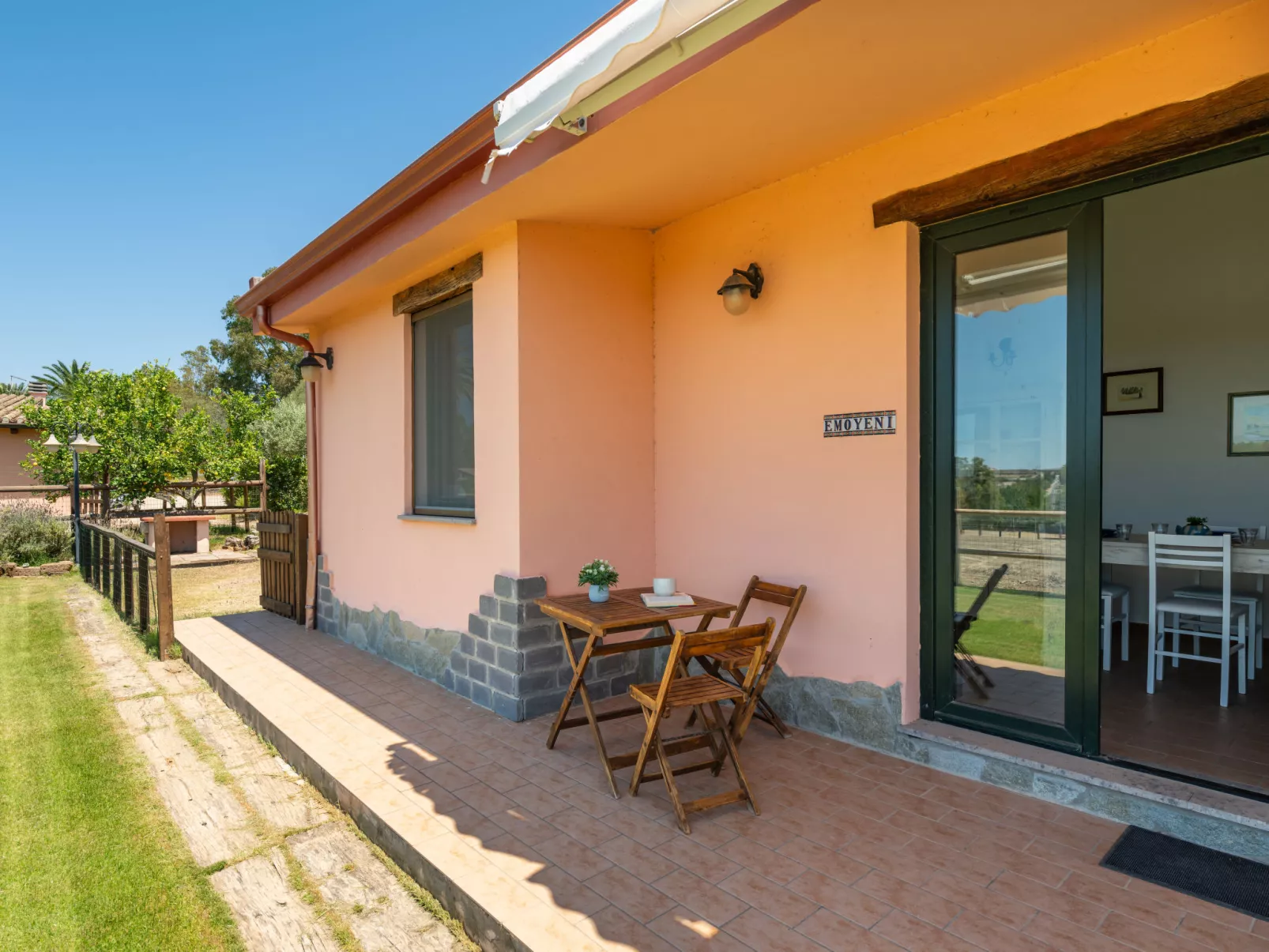 Terra del Vento-Outside