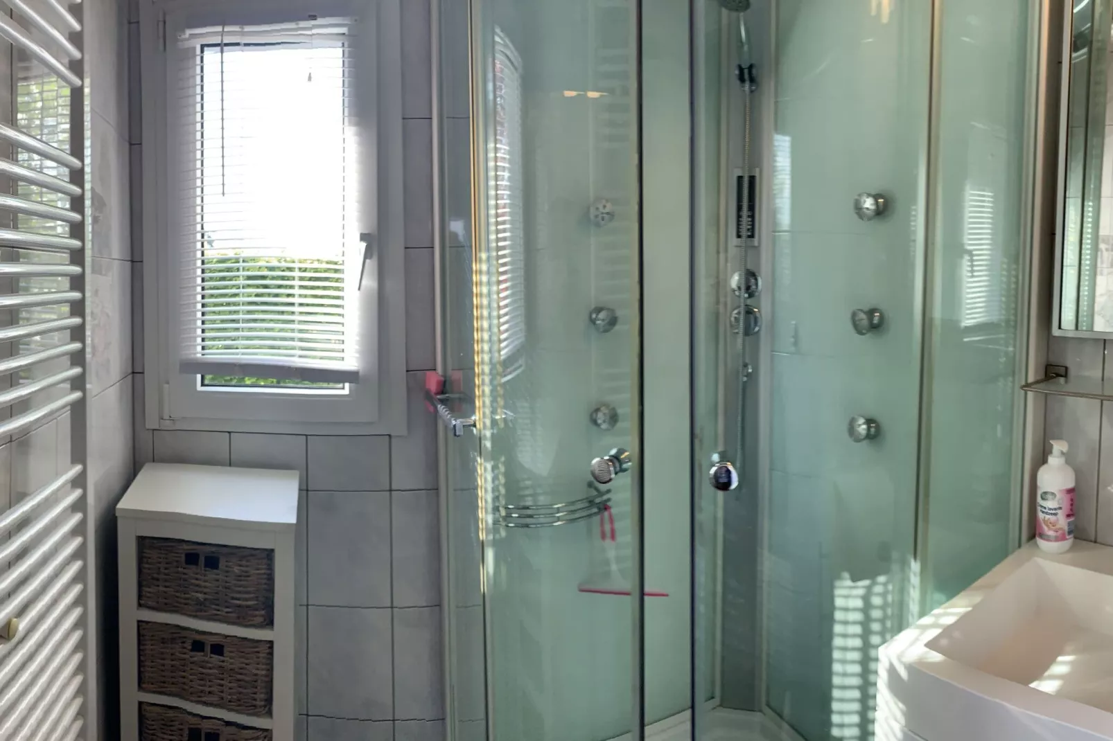La Fagnardise-Bathroom