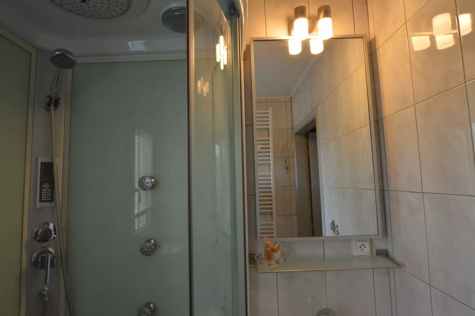 La Fagnardise-Bathroom