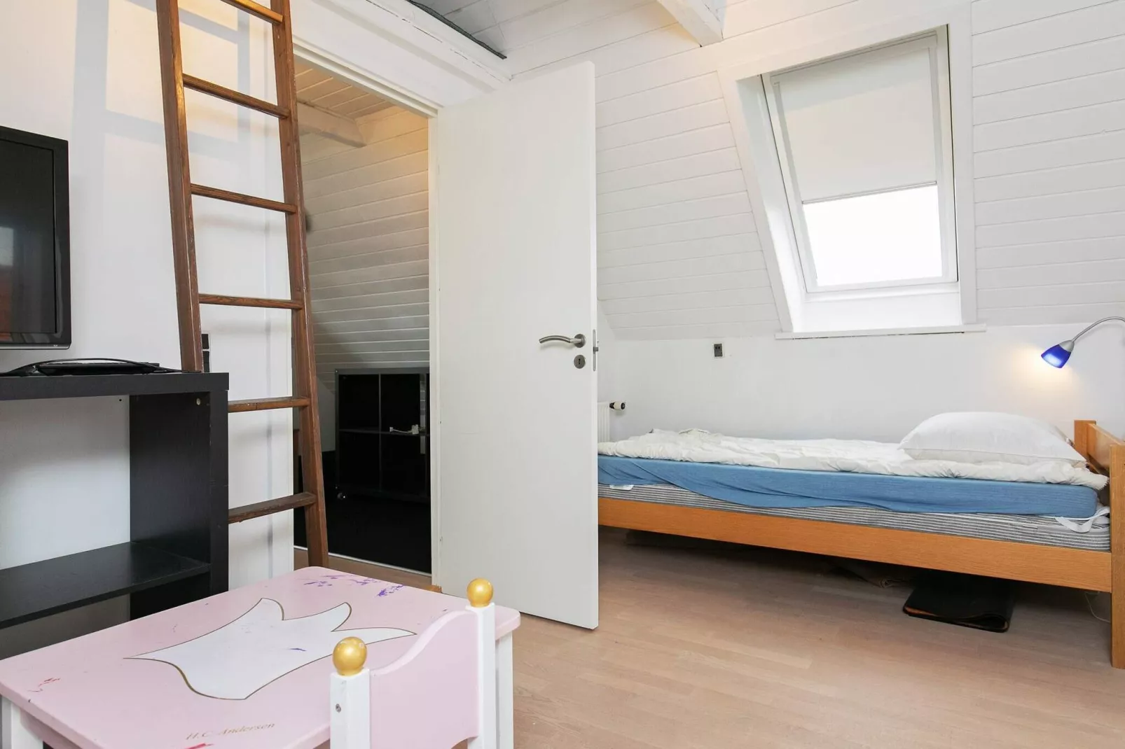 8 person holiday home in Thyborøn-Indoor