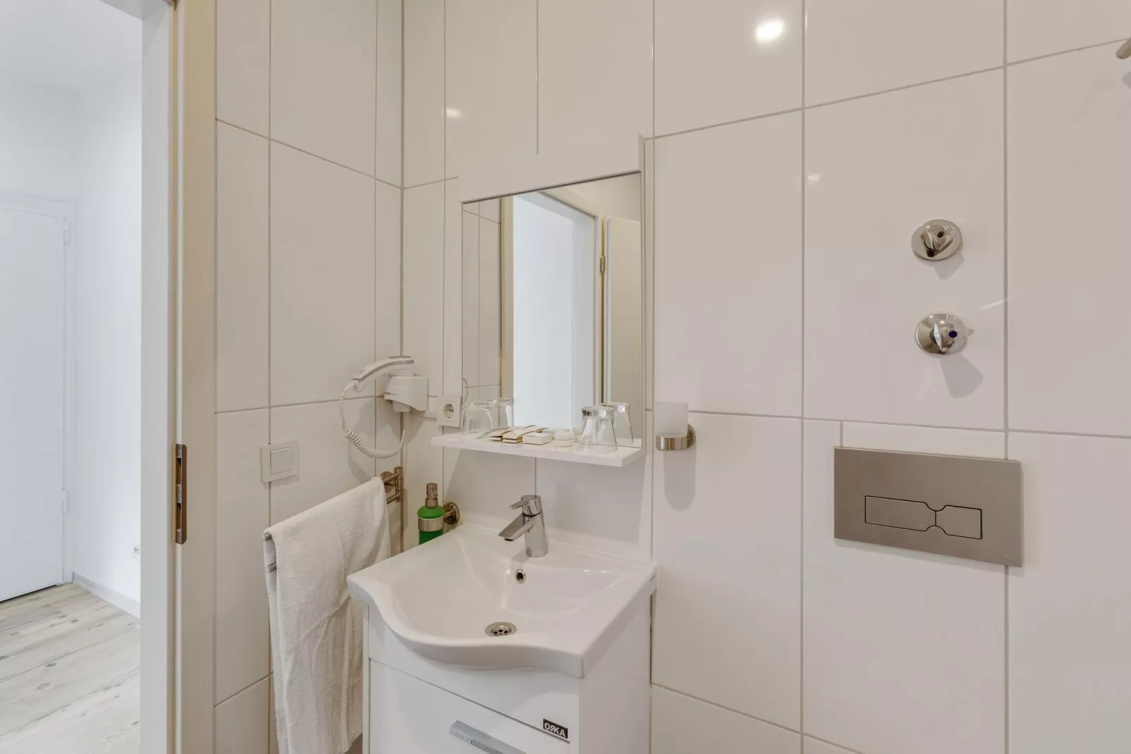 B&B Ferienwohnung-Bathroom