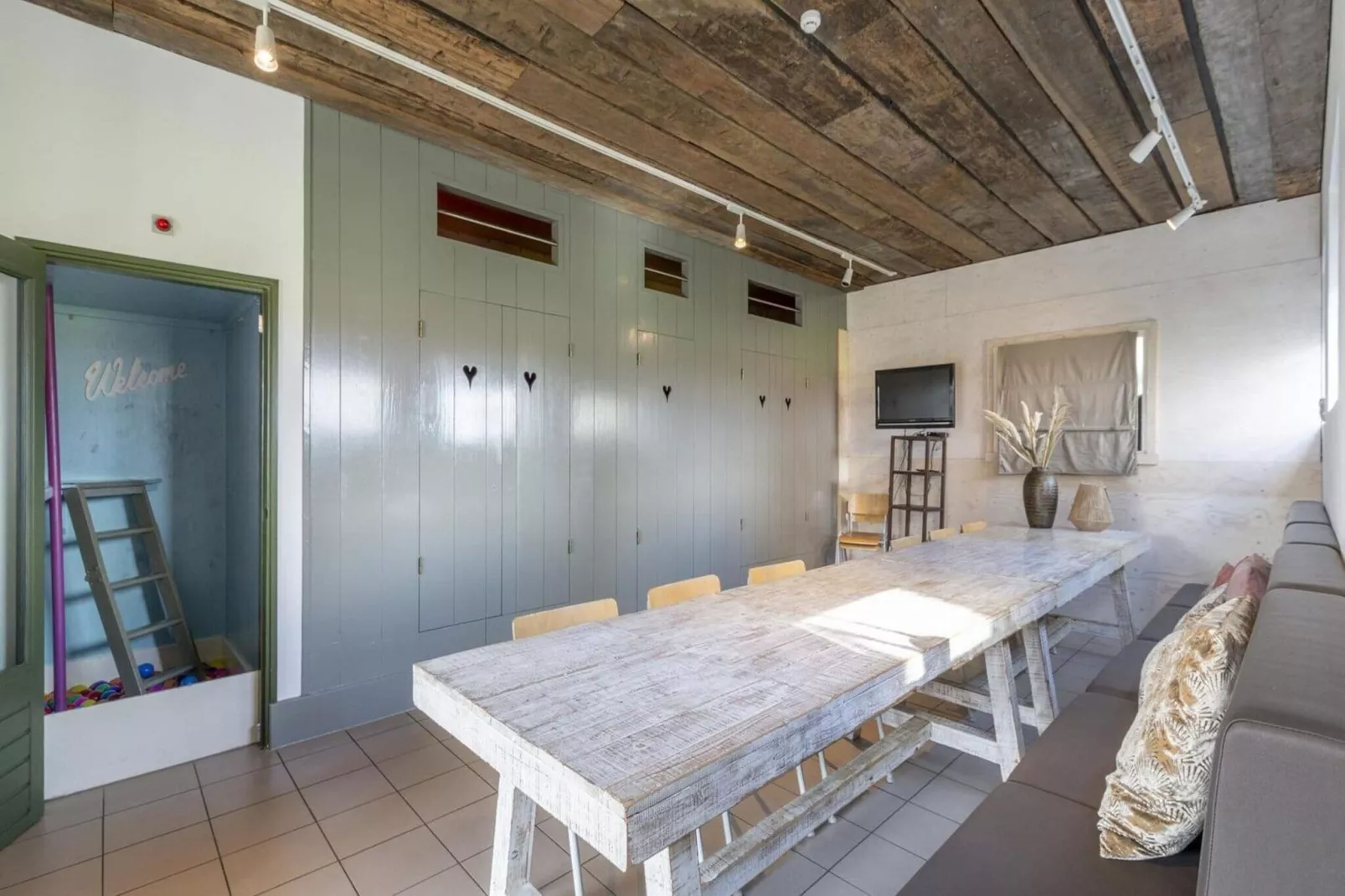 Villa Zuidwester-Dining room