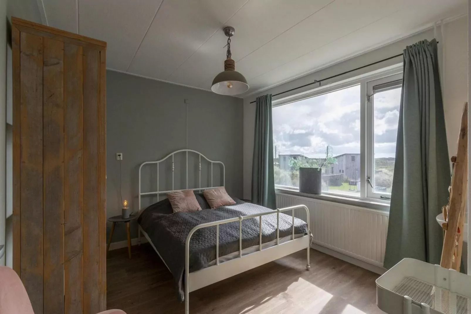 Villa Zuidwester-Bedroom