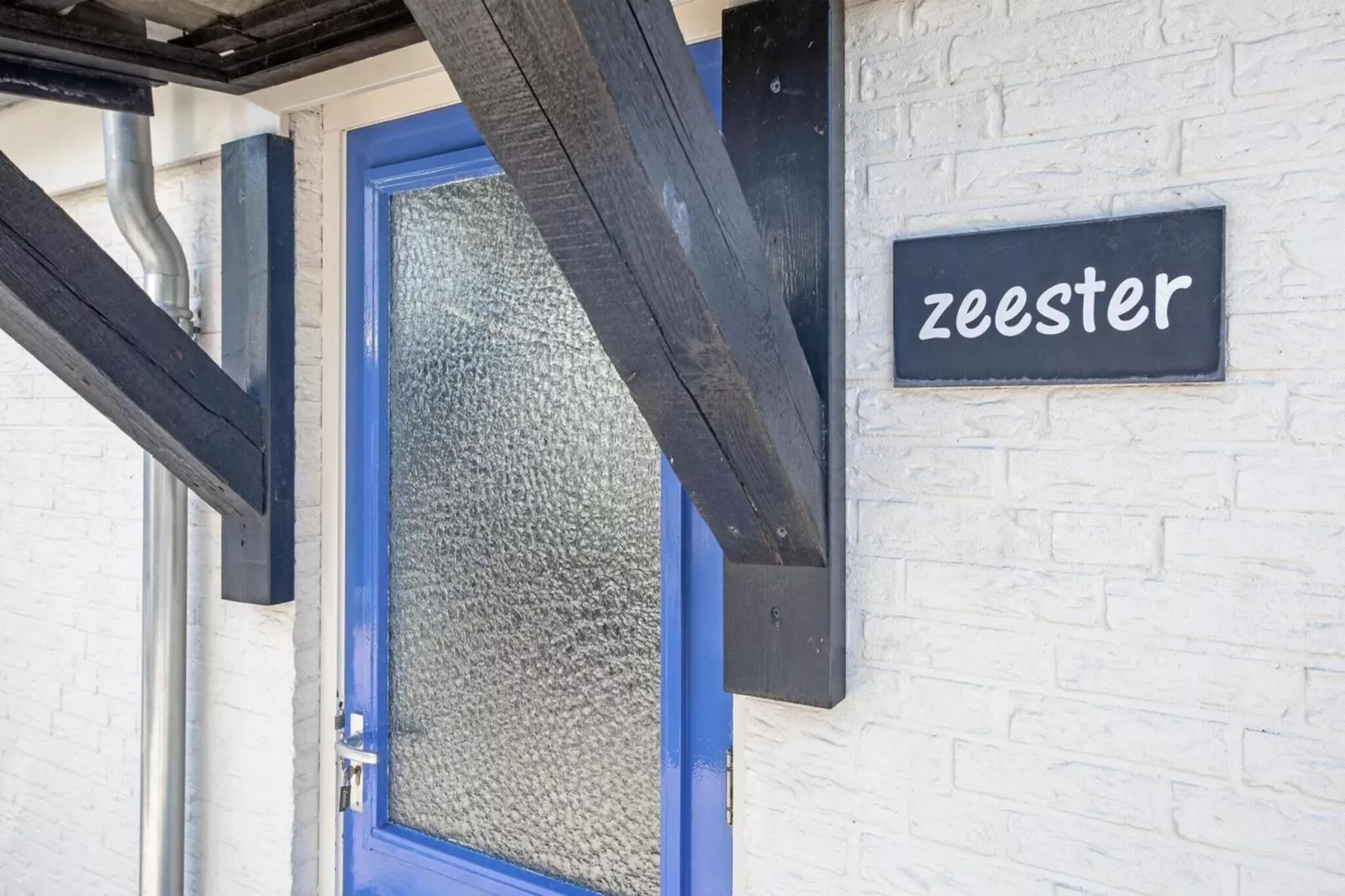 Strandhuys Zeester-Exterior summer