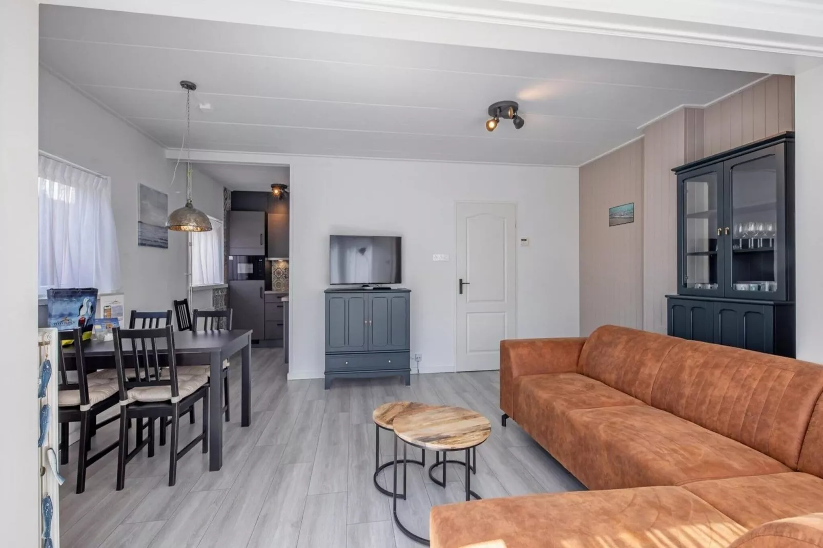 Strandhuys Zeester-Living room