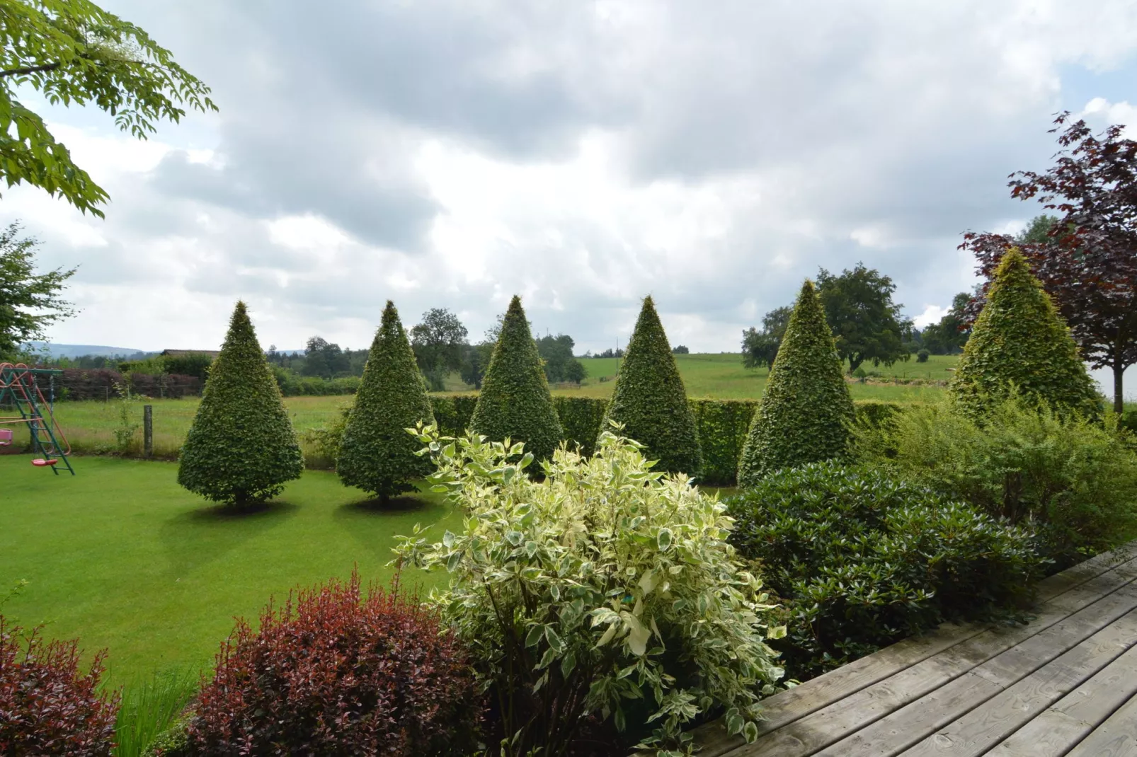 La Fagnardise-Gardens summer