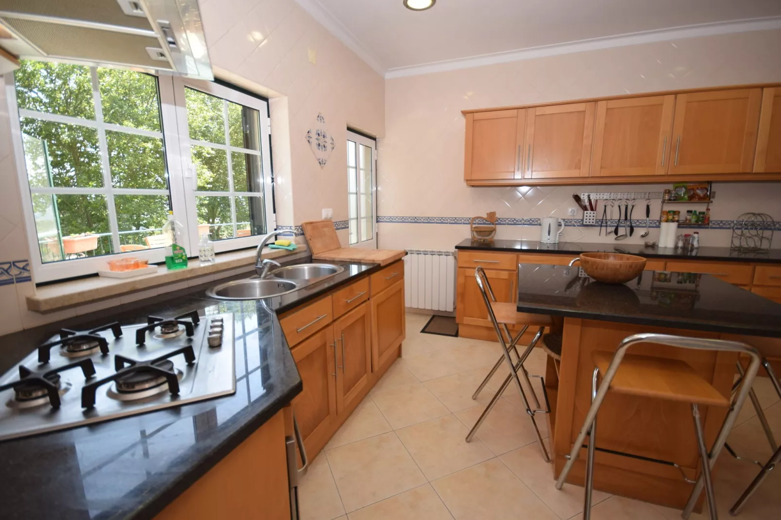 Casa do Coqueiro-Kitchen