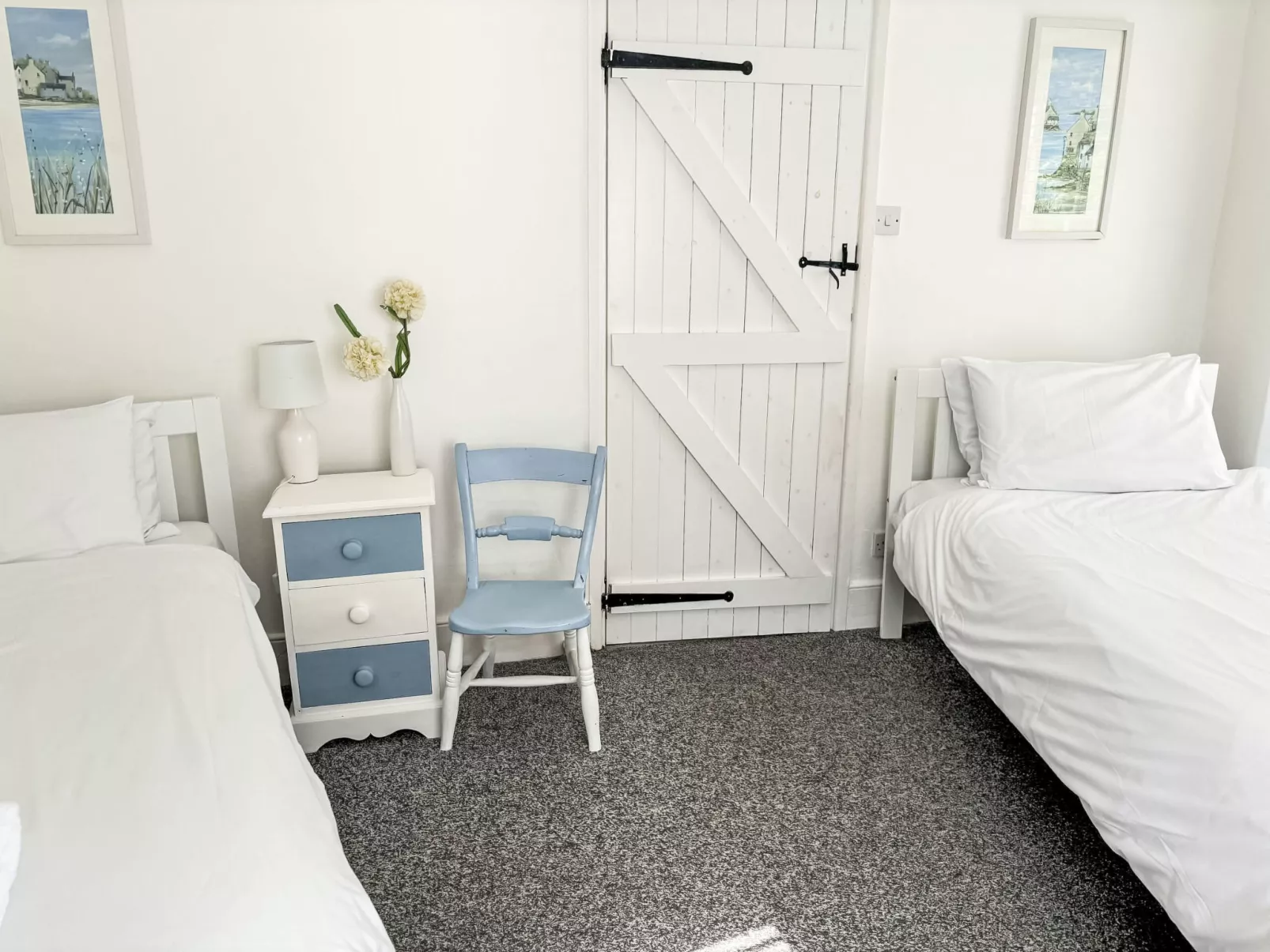 Frans Cottage-Inside
