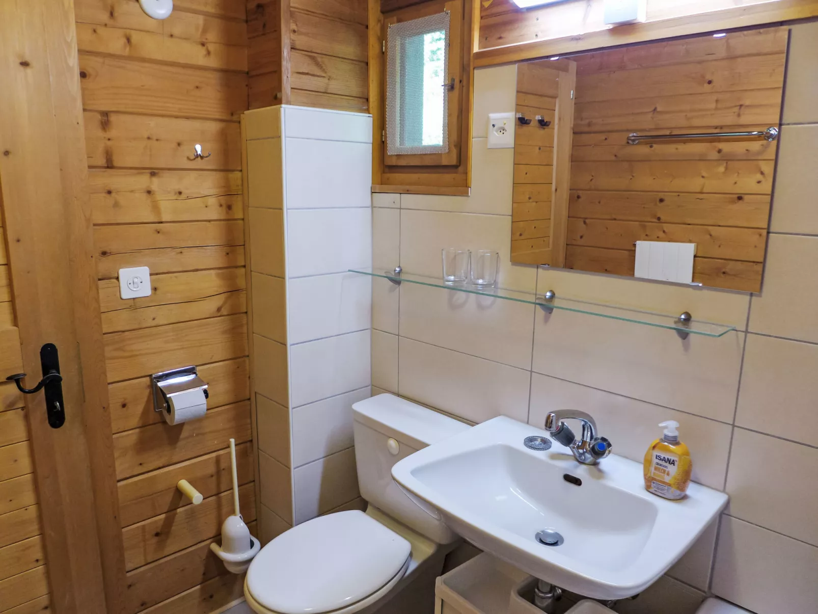 Chalet Sans Nom-Drinnen