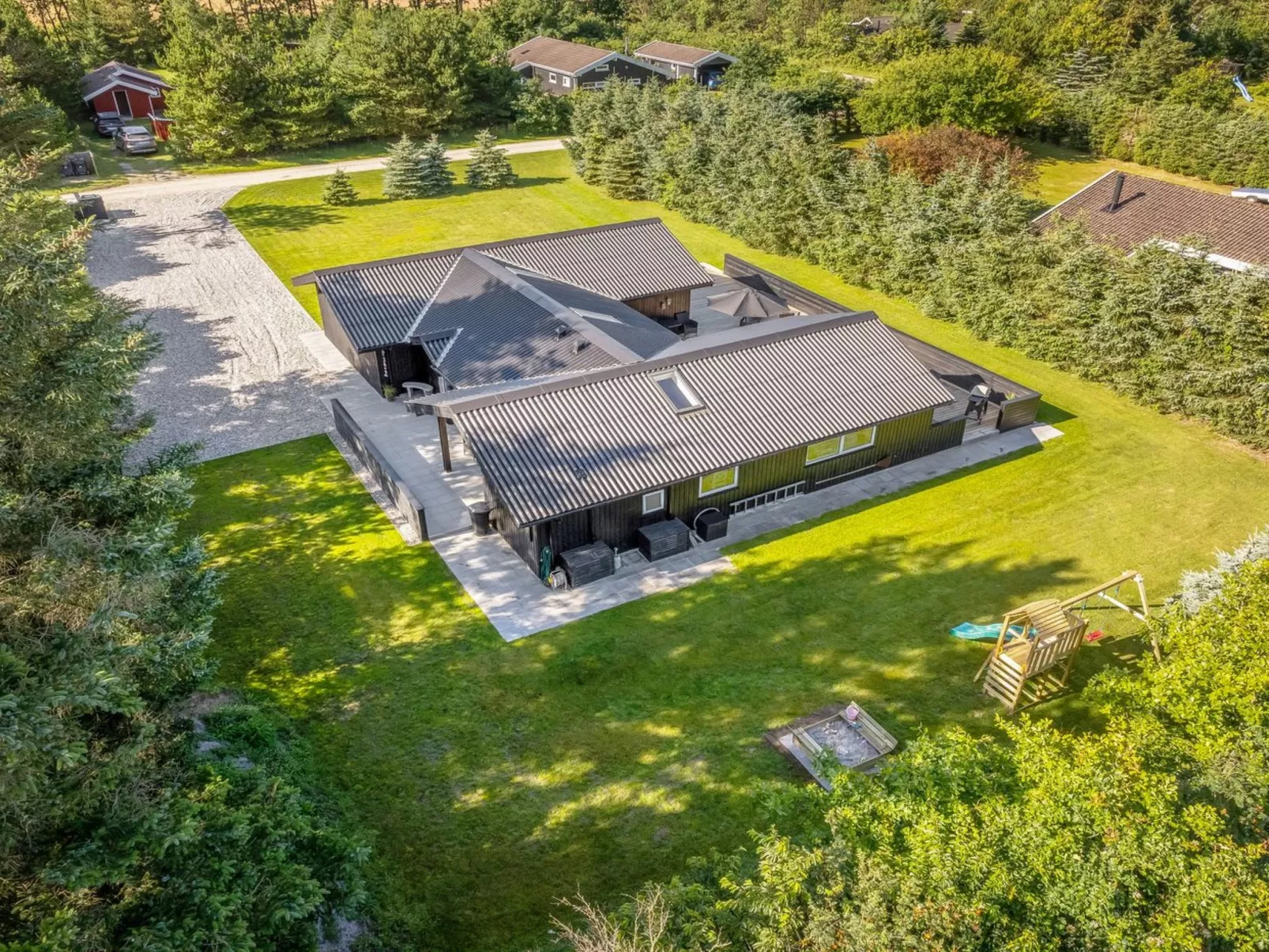 "Ema" - 1.9km from the sea-Outside