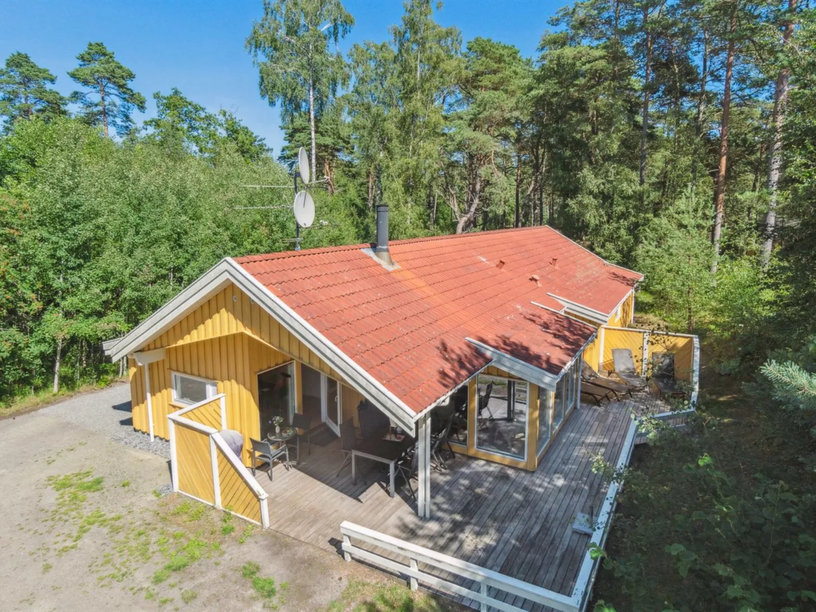 "Freija" - 800m from the sea-Outside