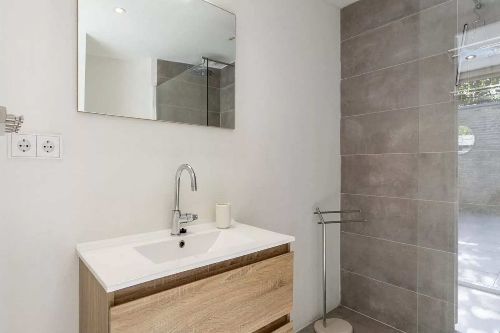 Duinland 121-Bathroom