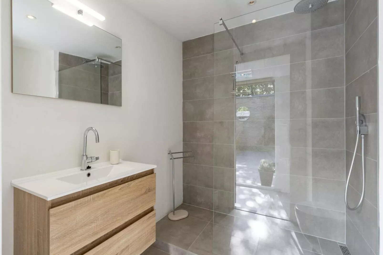 Duinland 121-Bathroom