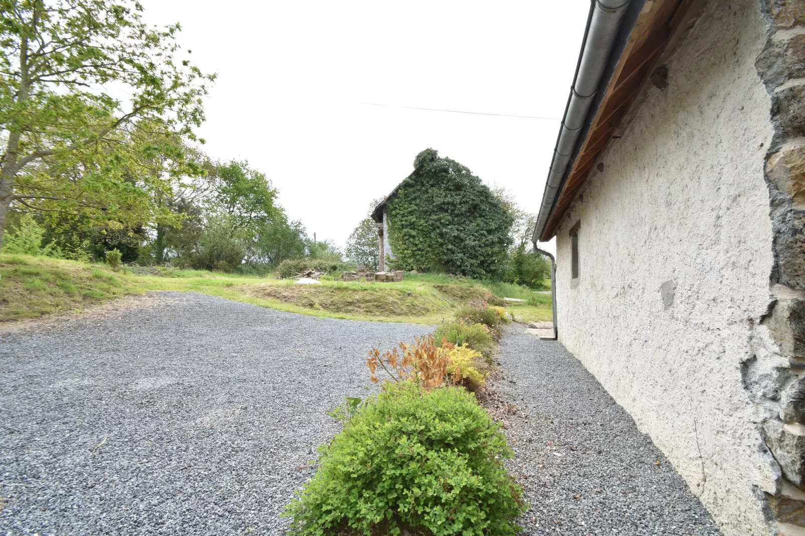 Maison Typique Bretonne-View summer