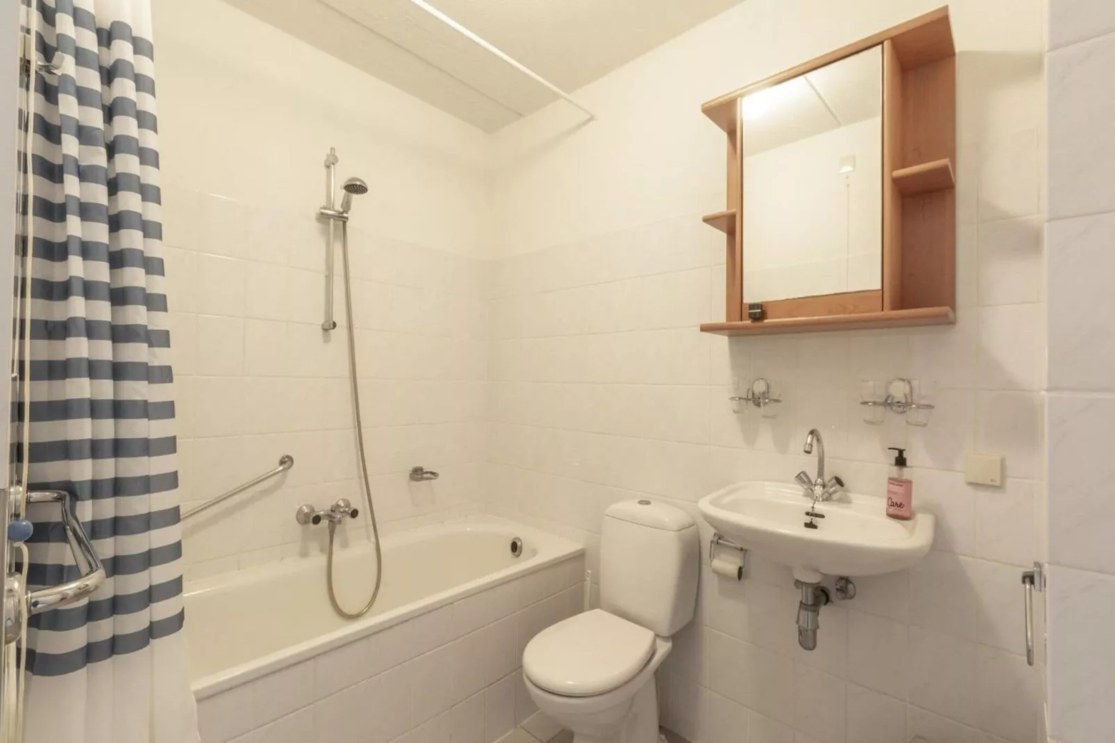 Beach Appartement 05-Bathroom