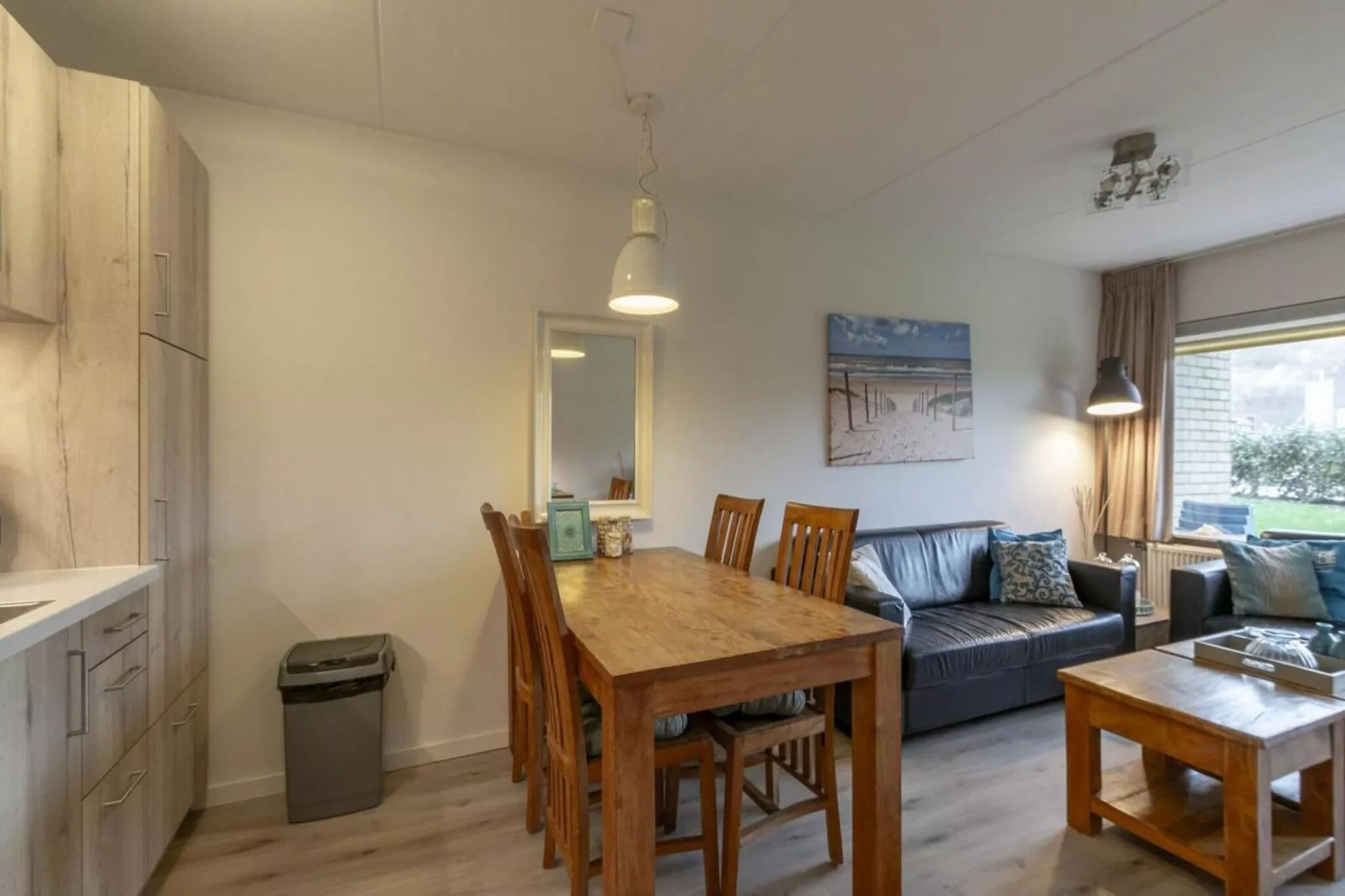 Beach Appartement 07-Dining room