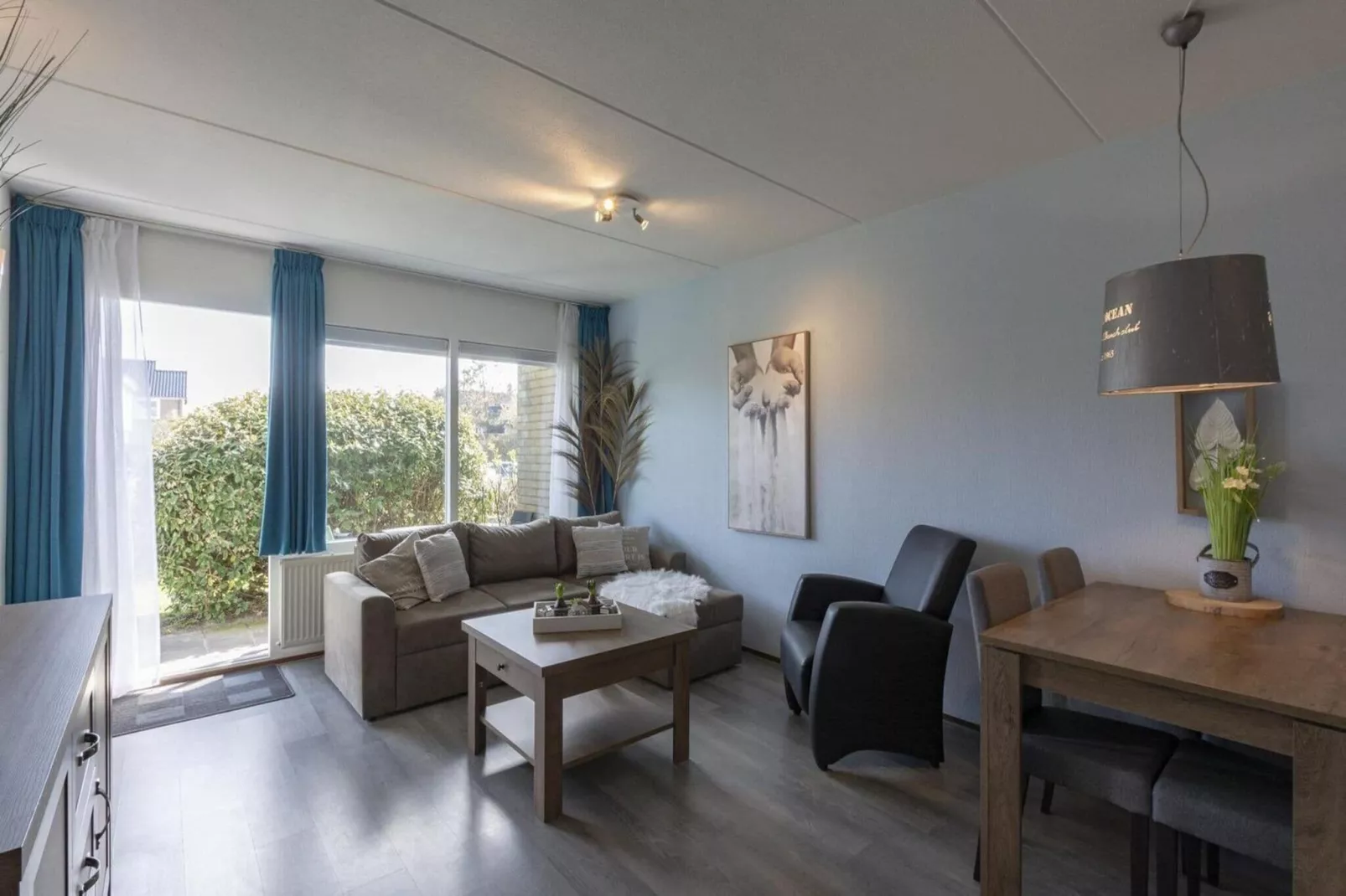 Beach Appartement 11-Living room