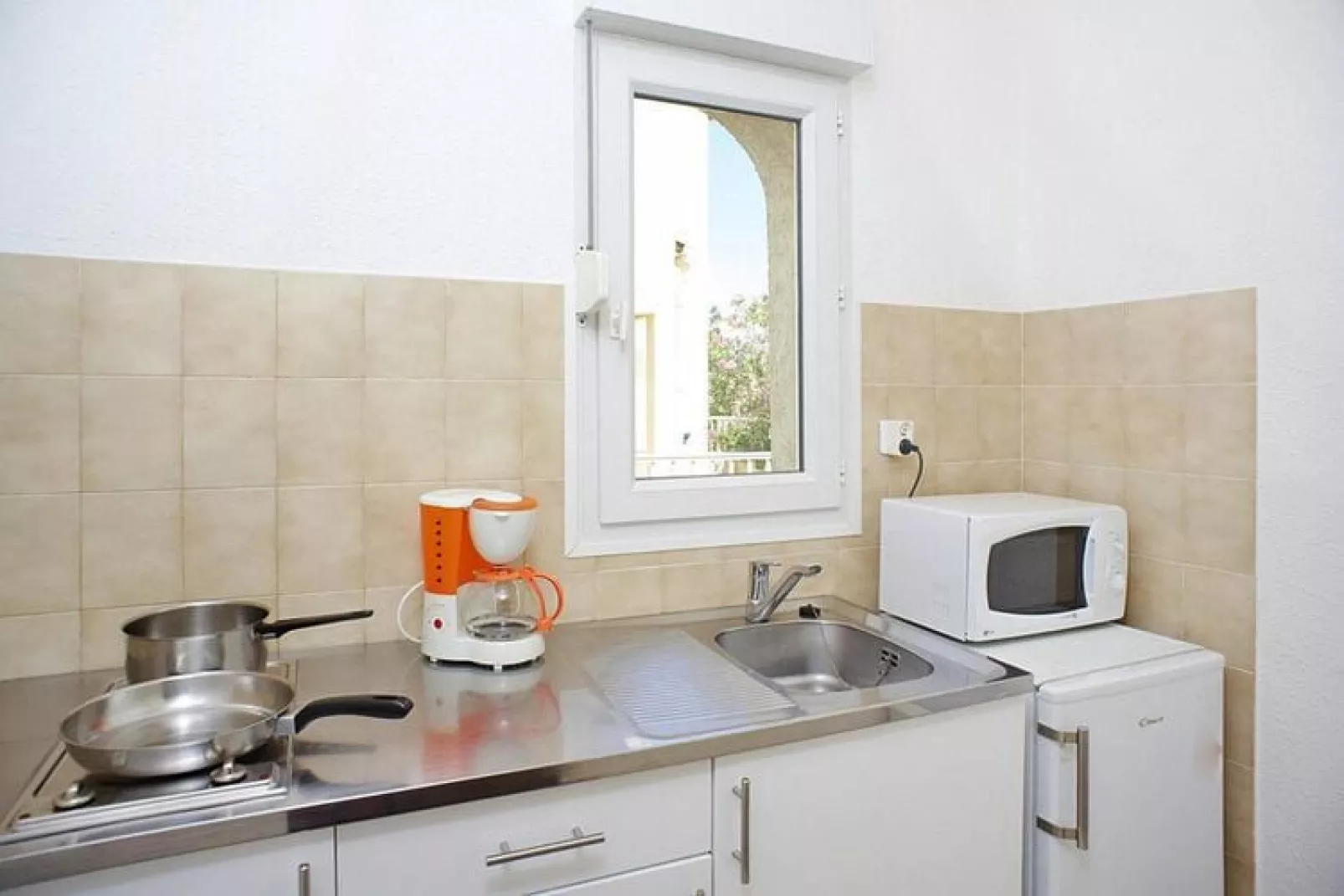 Apartments Motel Le Vieux Moulin Ile Rousse // Studio 2 pers-Kitchen