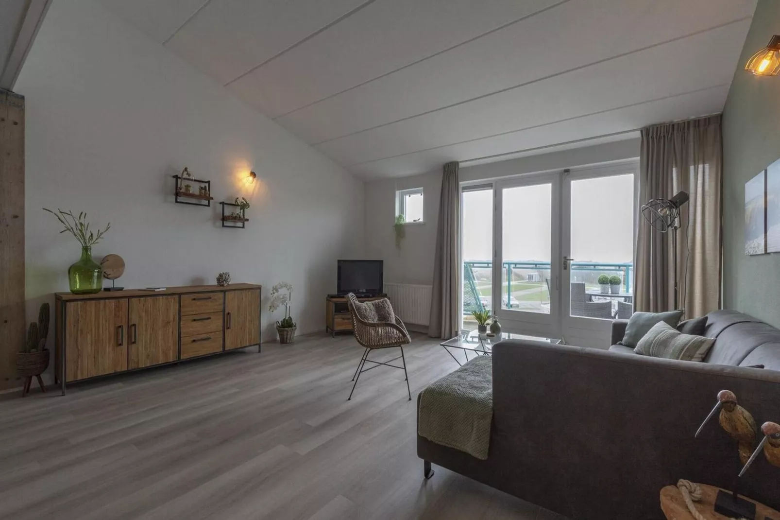 Strandslag 203-Living room