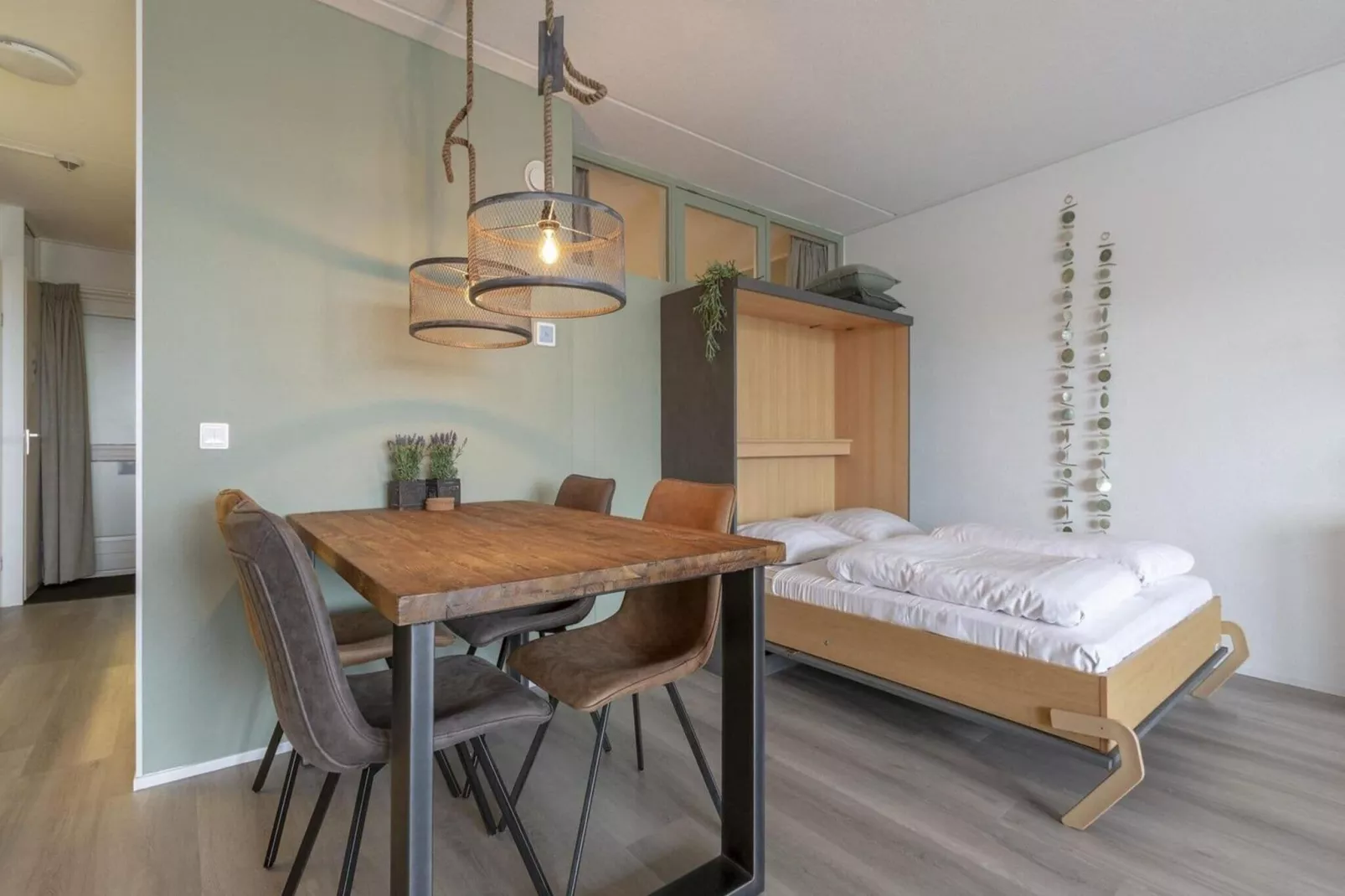 Strandslag 203-Dining room
