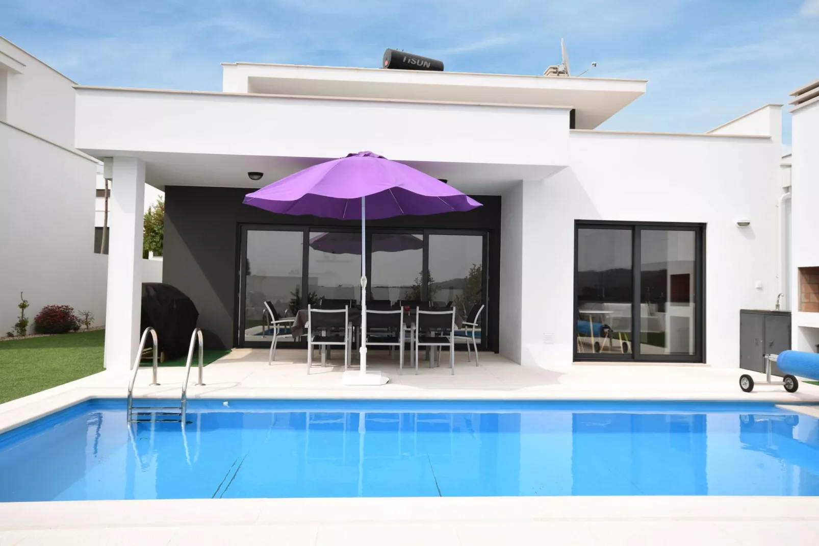 Casa Rozie-Exterior summer