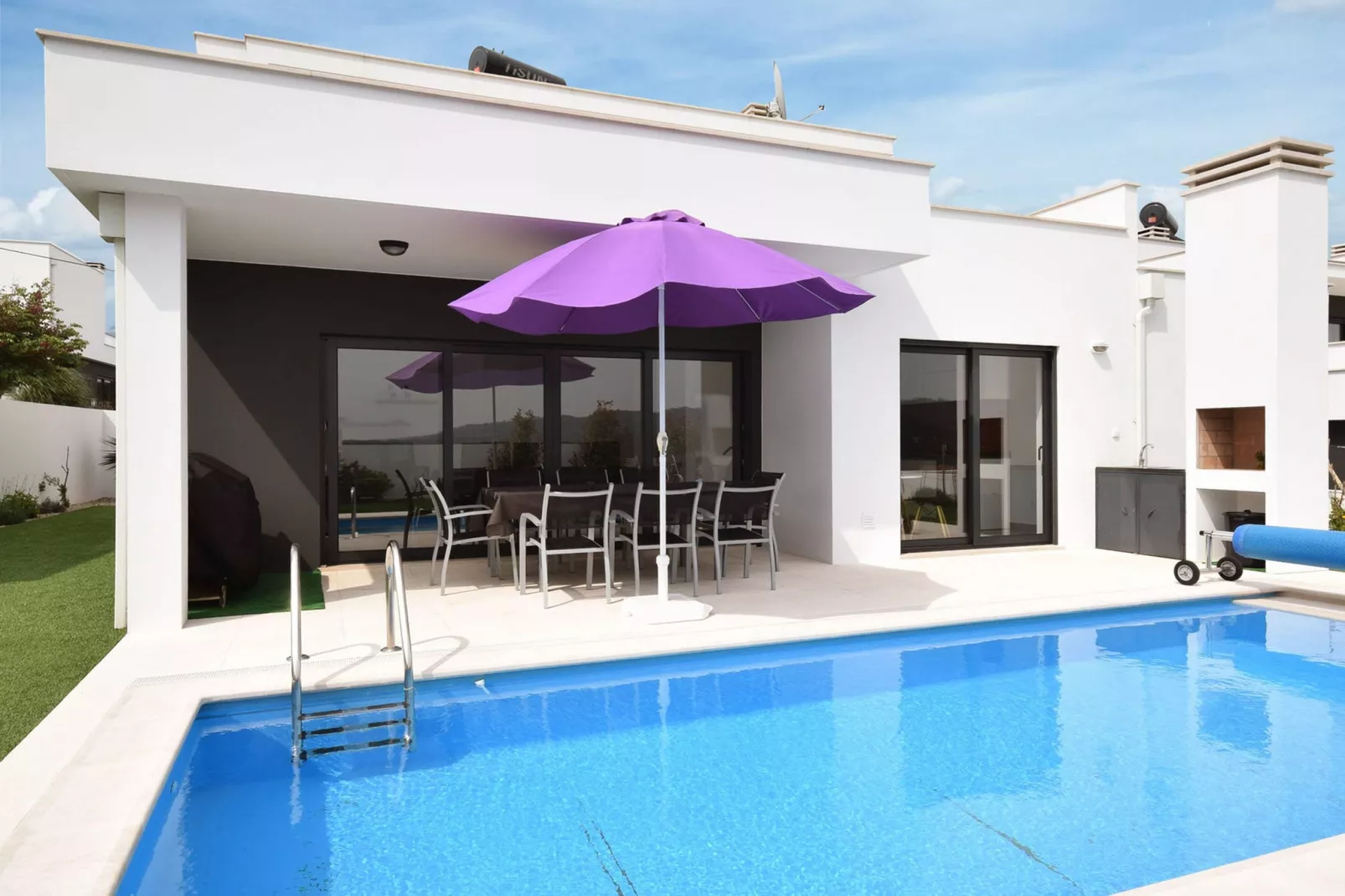 Casa Rozie-Exterior summer