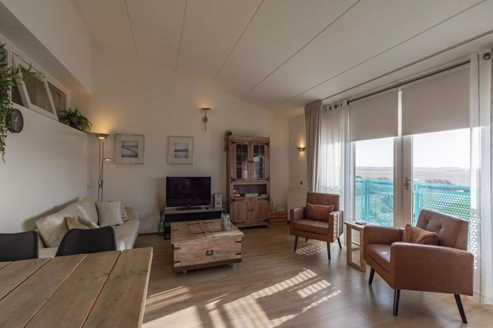 Strandslag 217-Living room