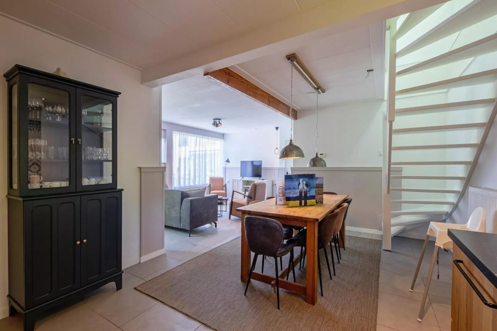 Strandhuys Oester-Dining room