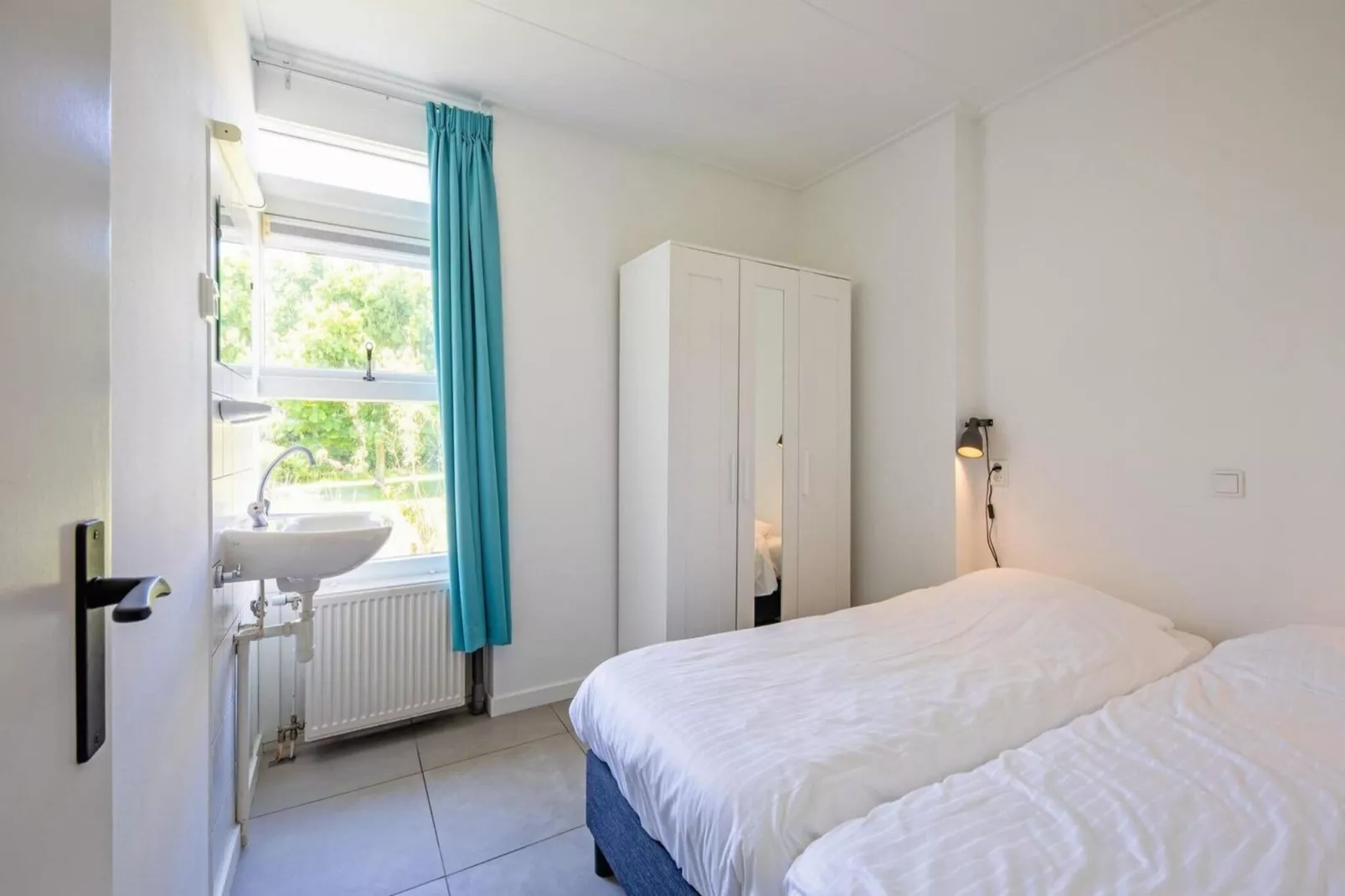 Strandhuys Oester-Bedroom
