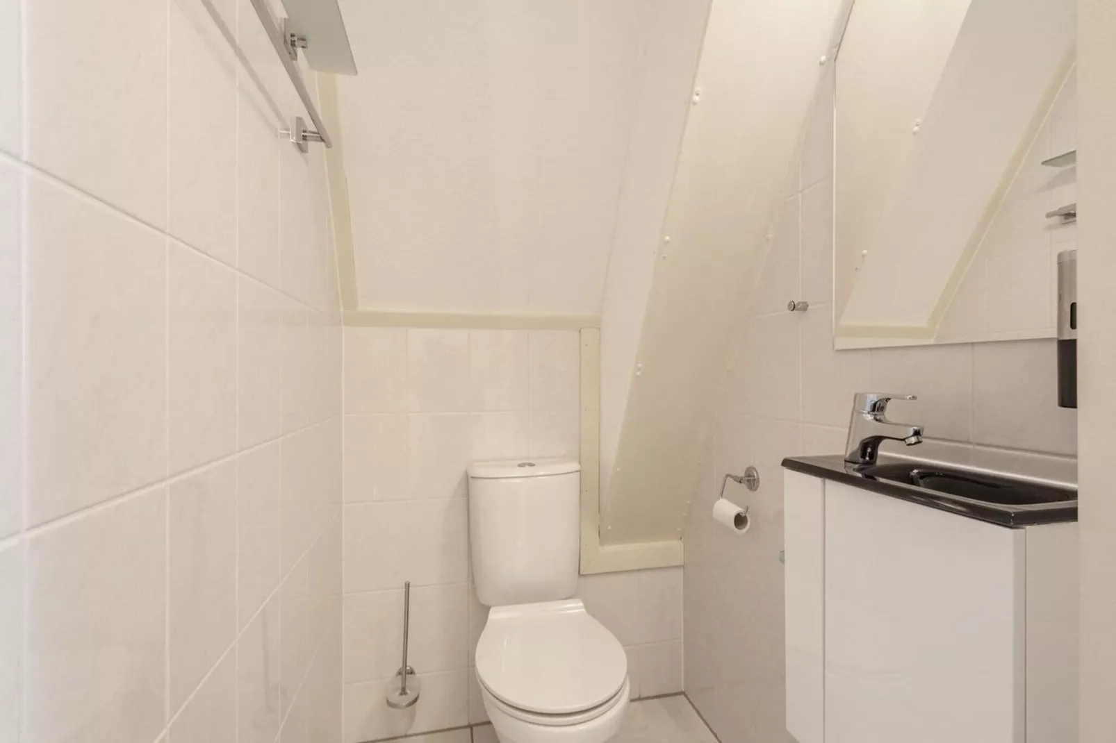 Campanula 52-Bathroom