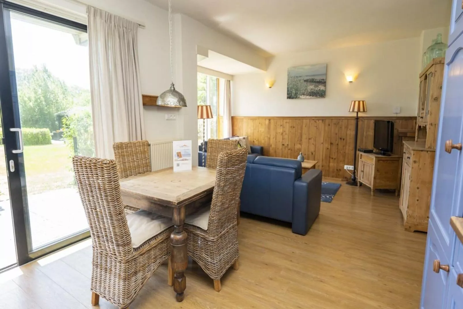 Strandhuys Schelp-Esszimmer