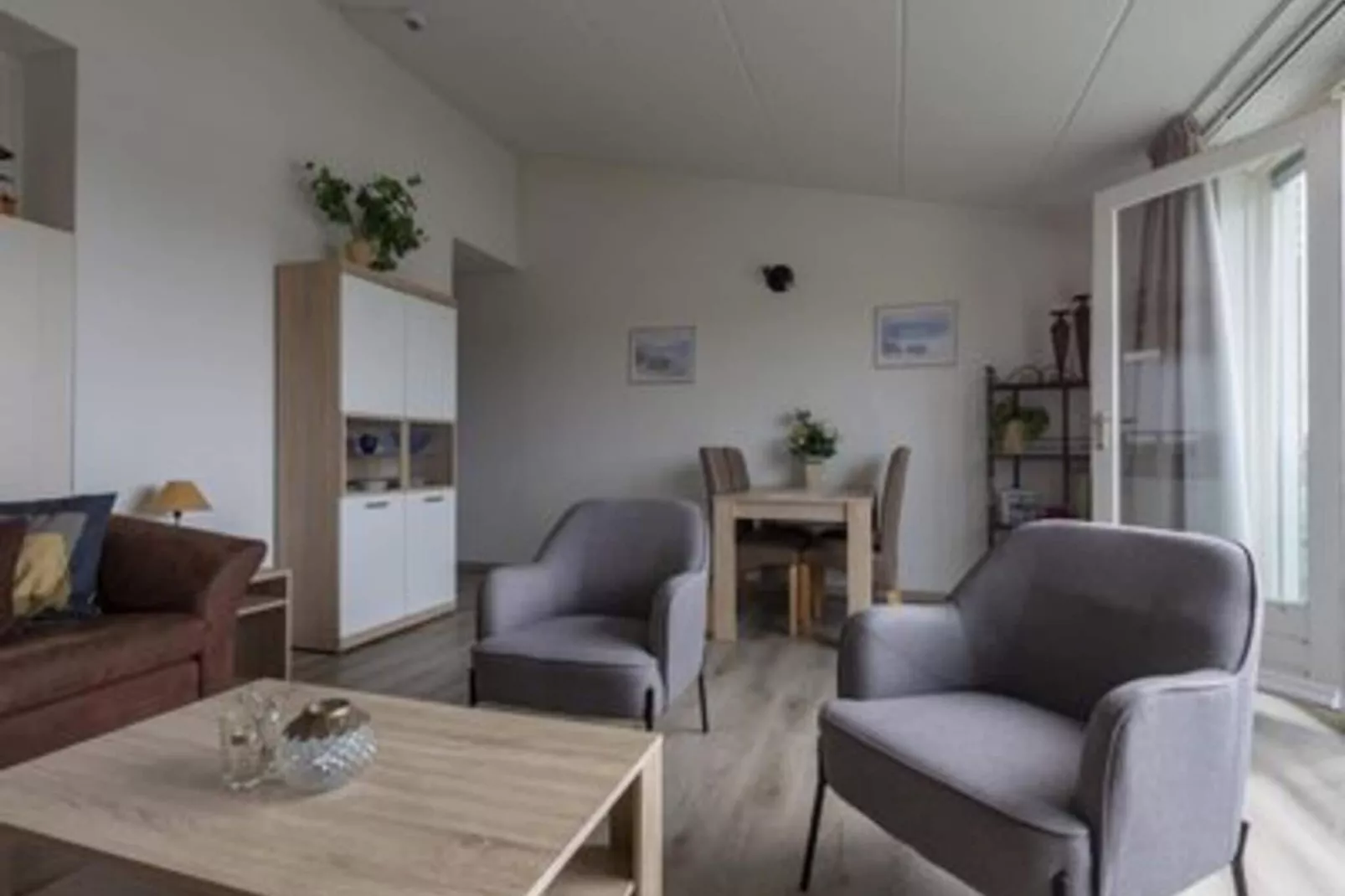 Strandslag 223-Living room