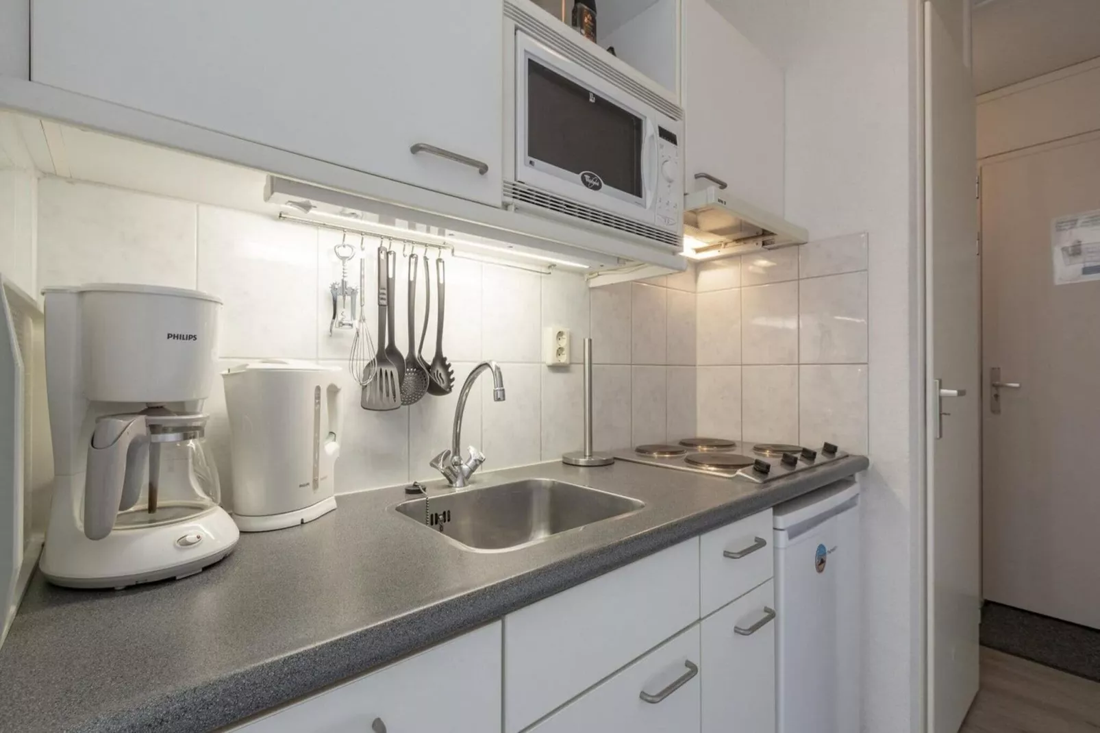 Strandslag 223-Kitchen