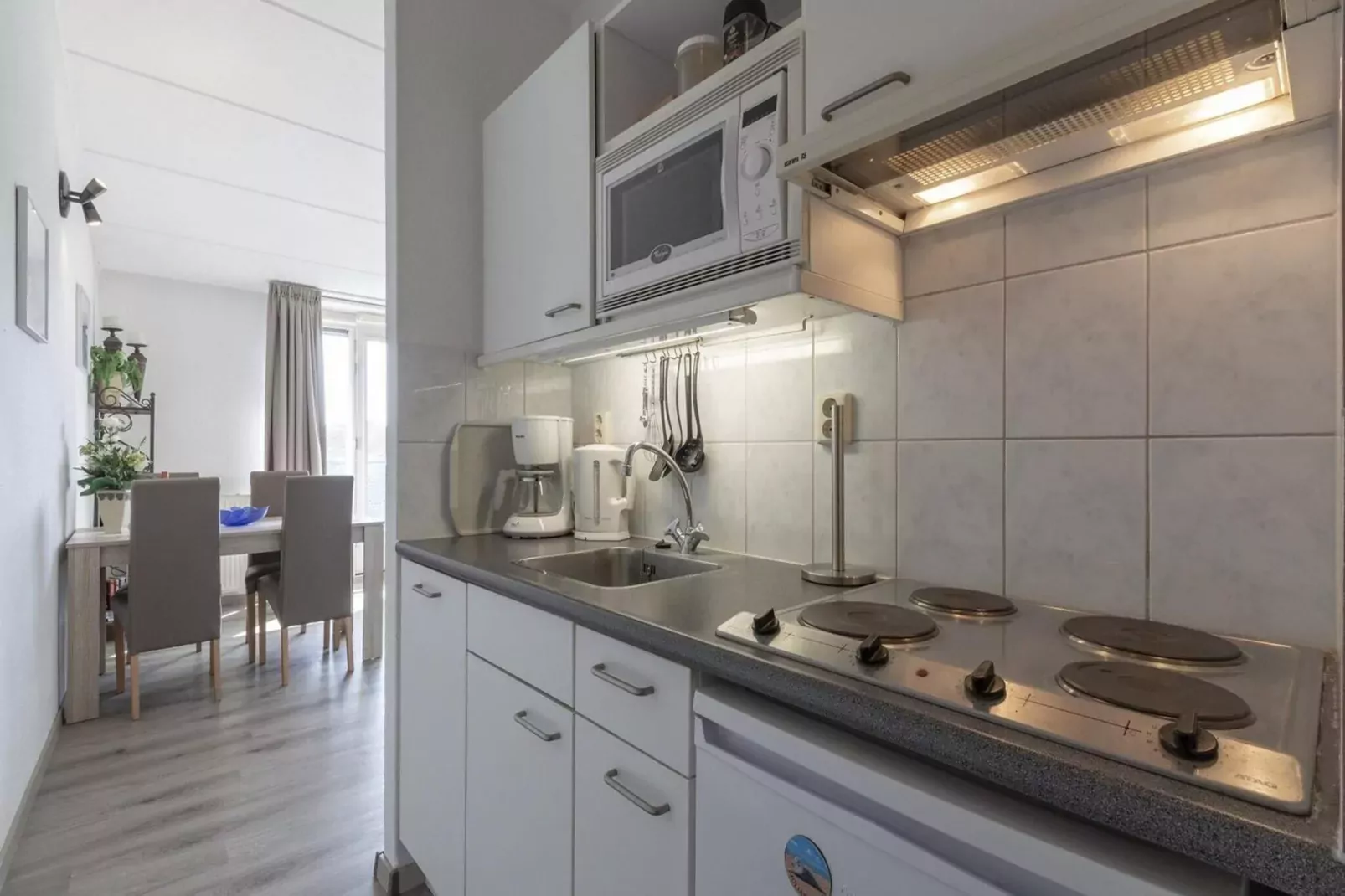 Strandslag 223-Kitchen