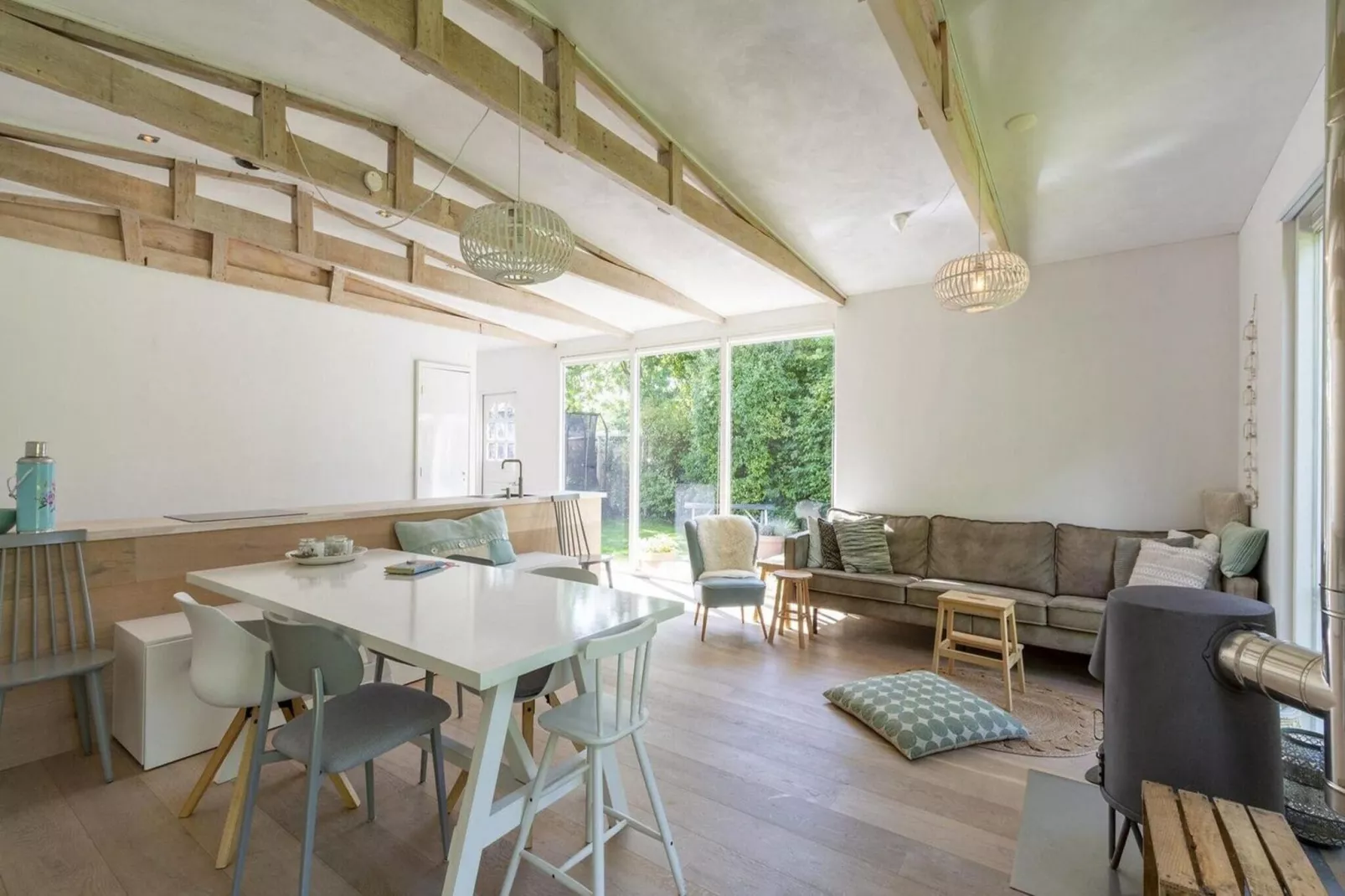 Eureka 109-Dining room