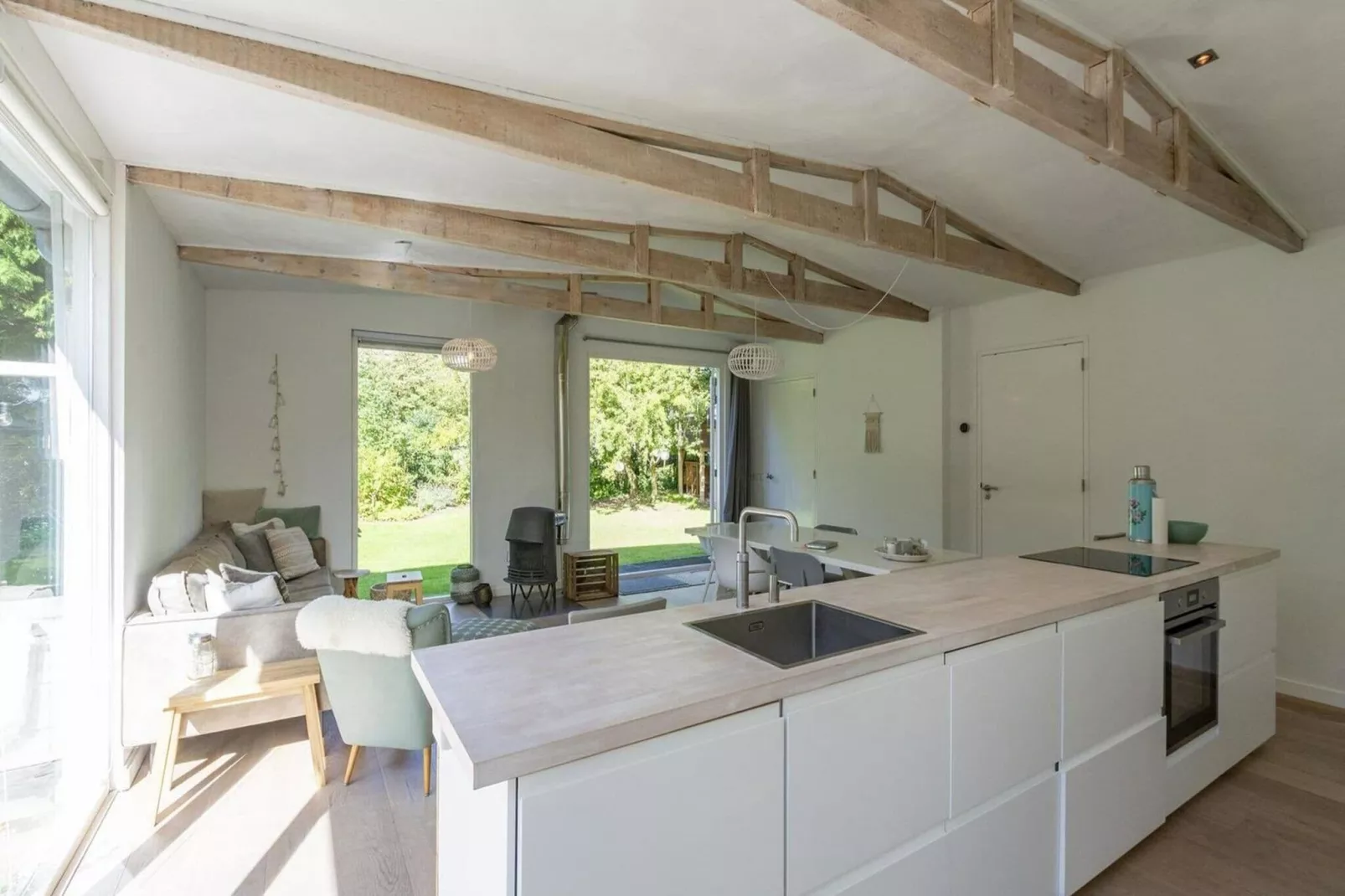 Eureka 109-Kitchen