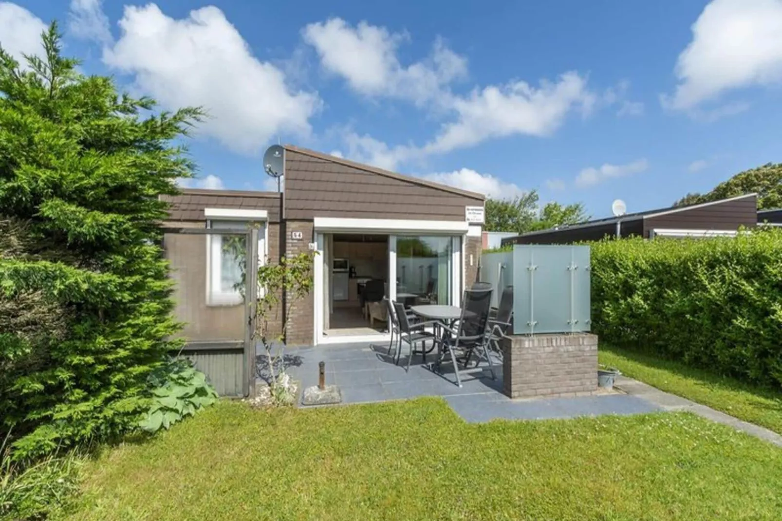 De Blenck 54-Exterior summer