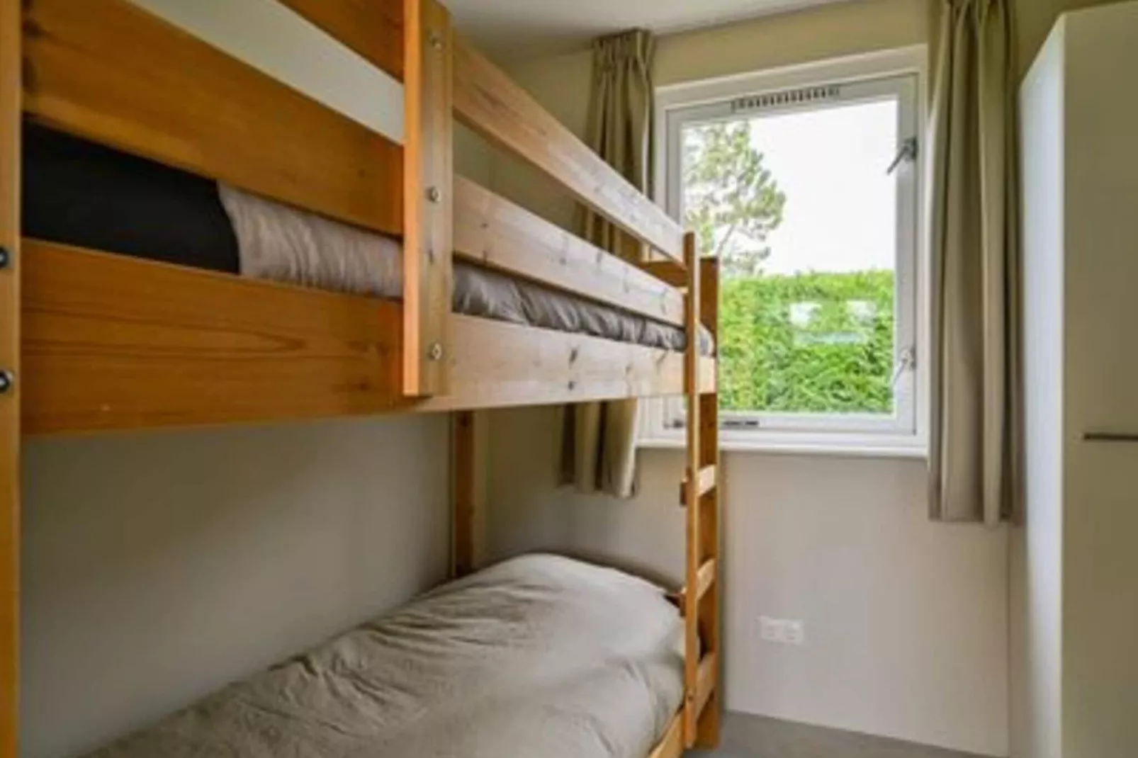 Eureka 36-Bedroom