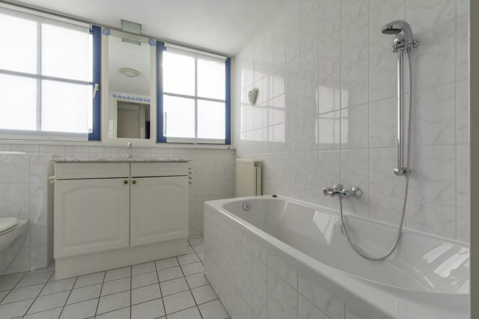 De Buitenplaats 100-Bathroom