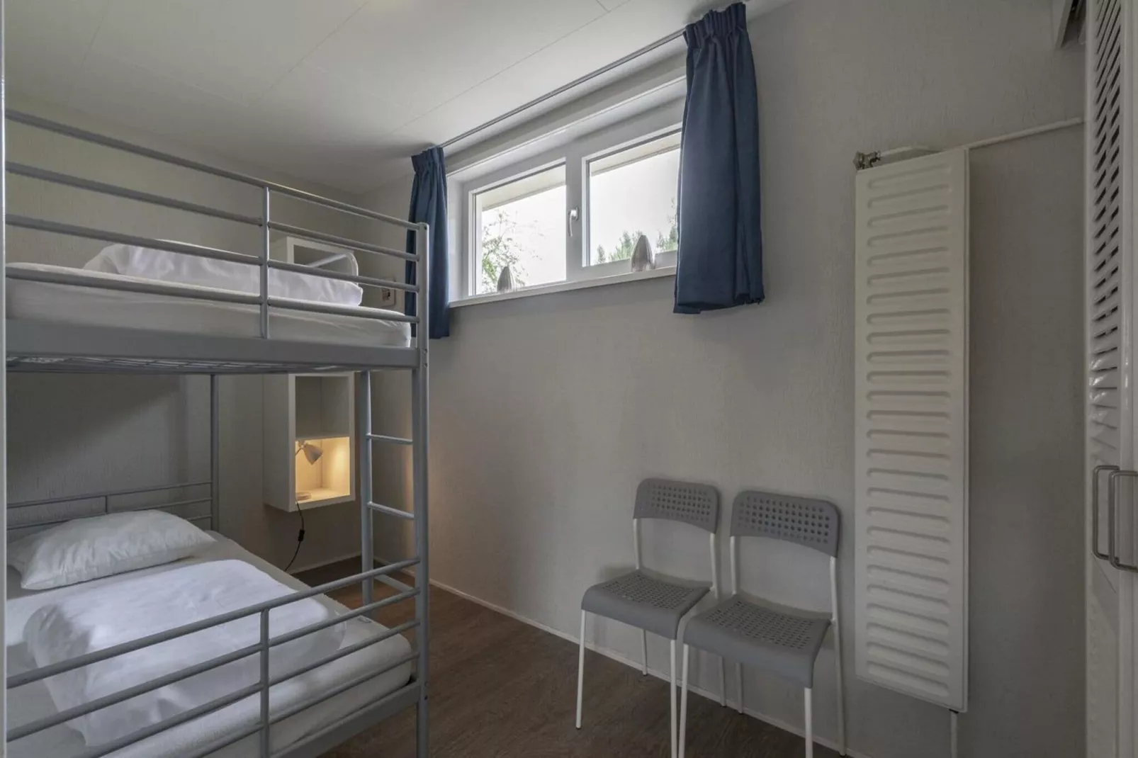 Garnekuul 12-Bedroom