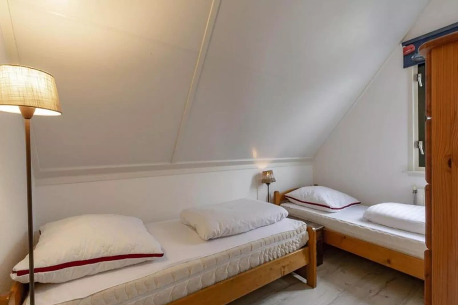 De Buitenplaats 145-Bedroom