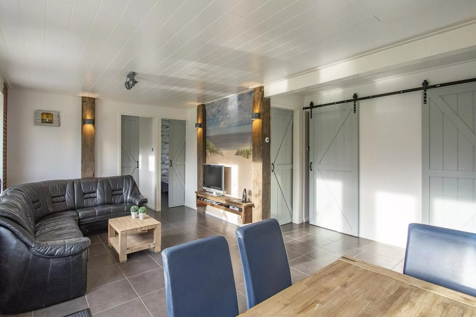 Garnekuul 13-Living room