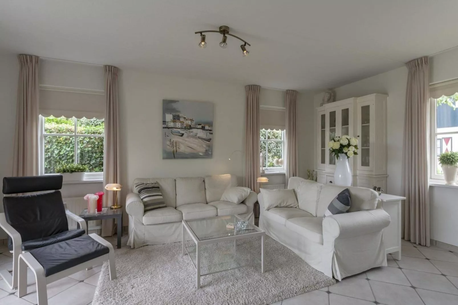 De Buitenplaats 16-Living room