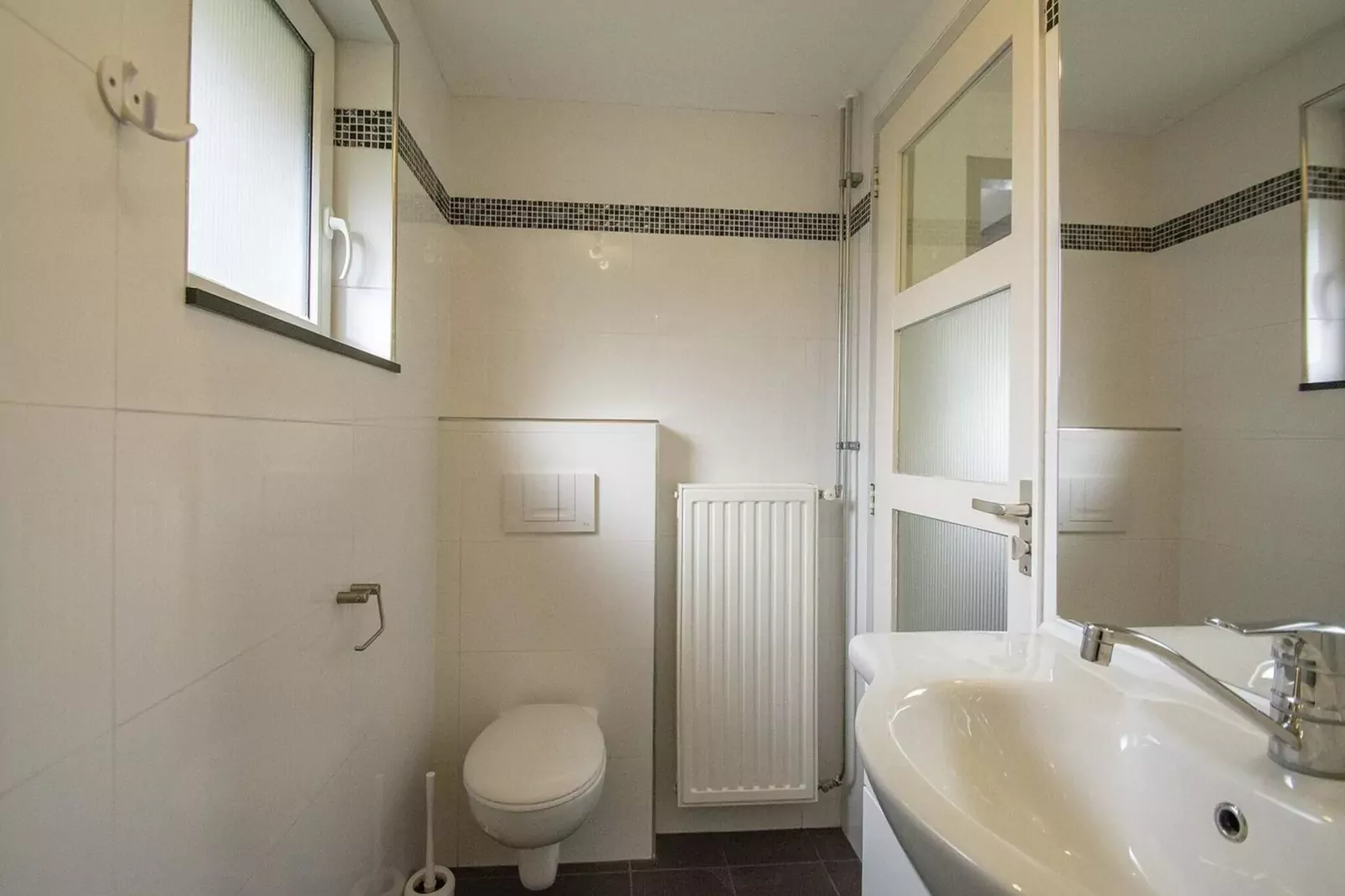 Garnekuul 26-Bathroom