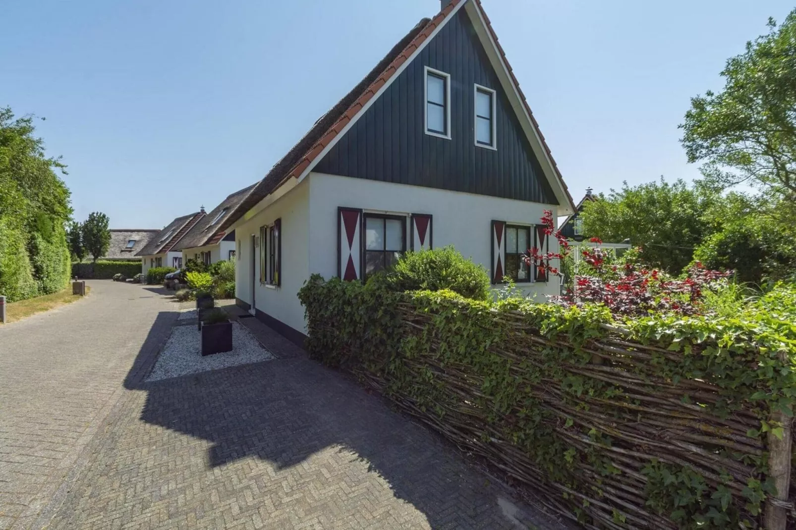 De Buitenplaats 62-Exterior summer