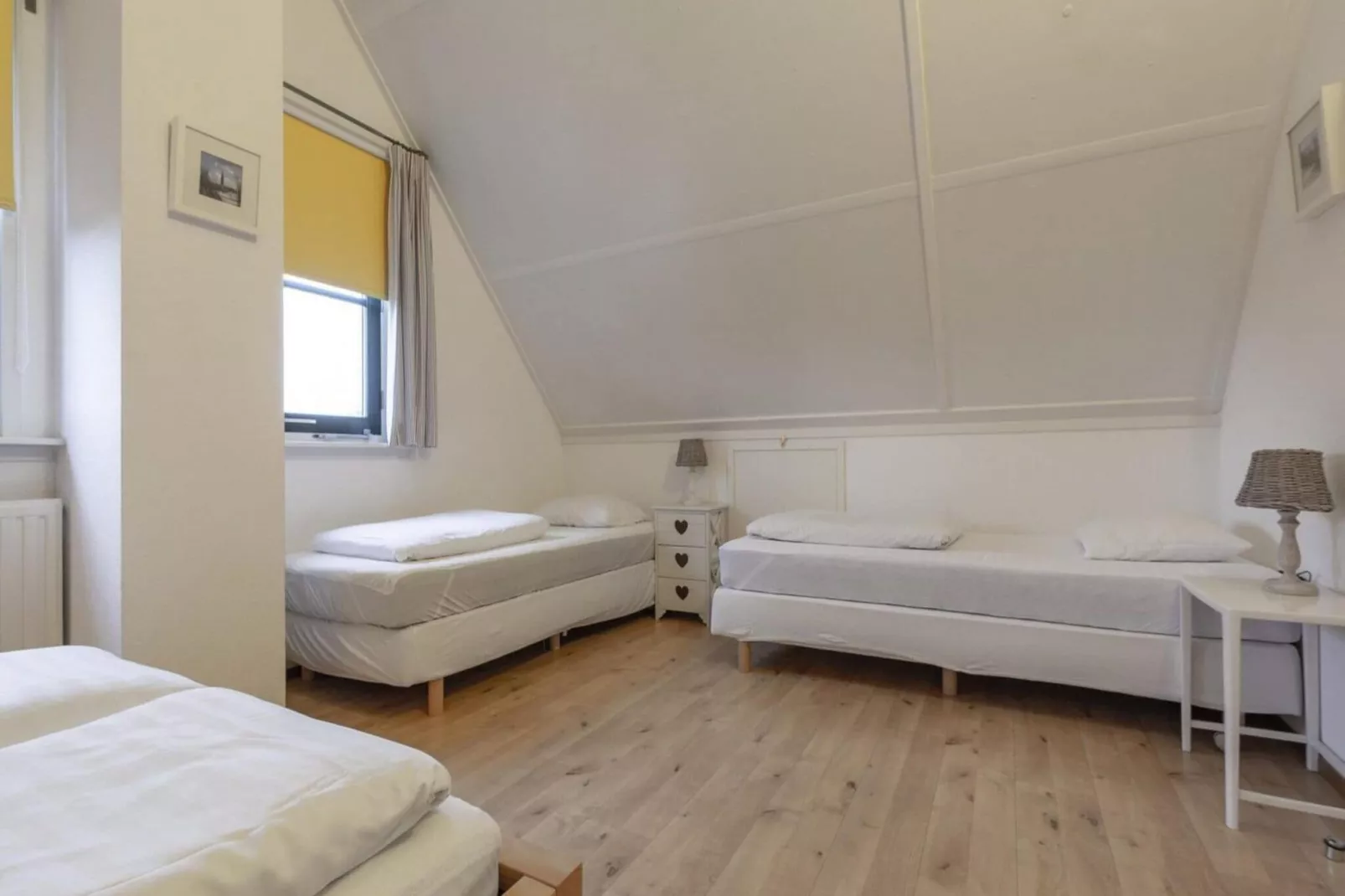 De Buitenplaats 62-Bedroom