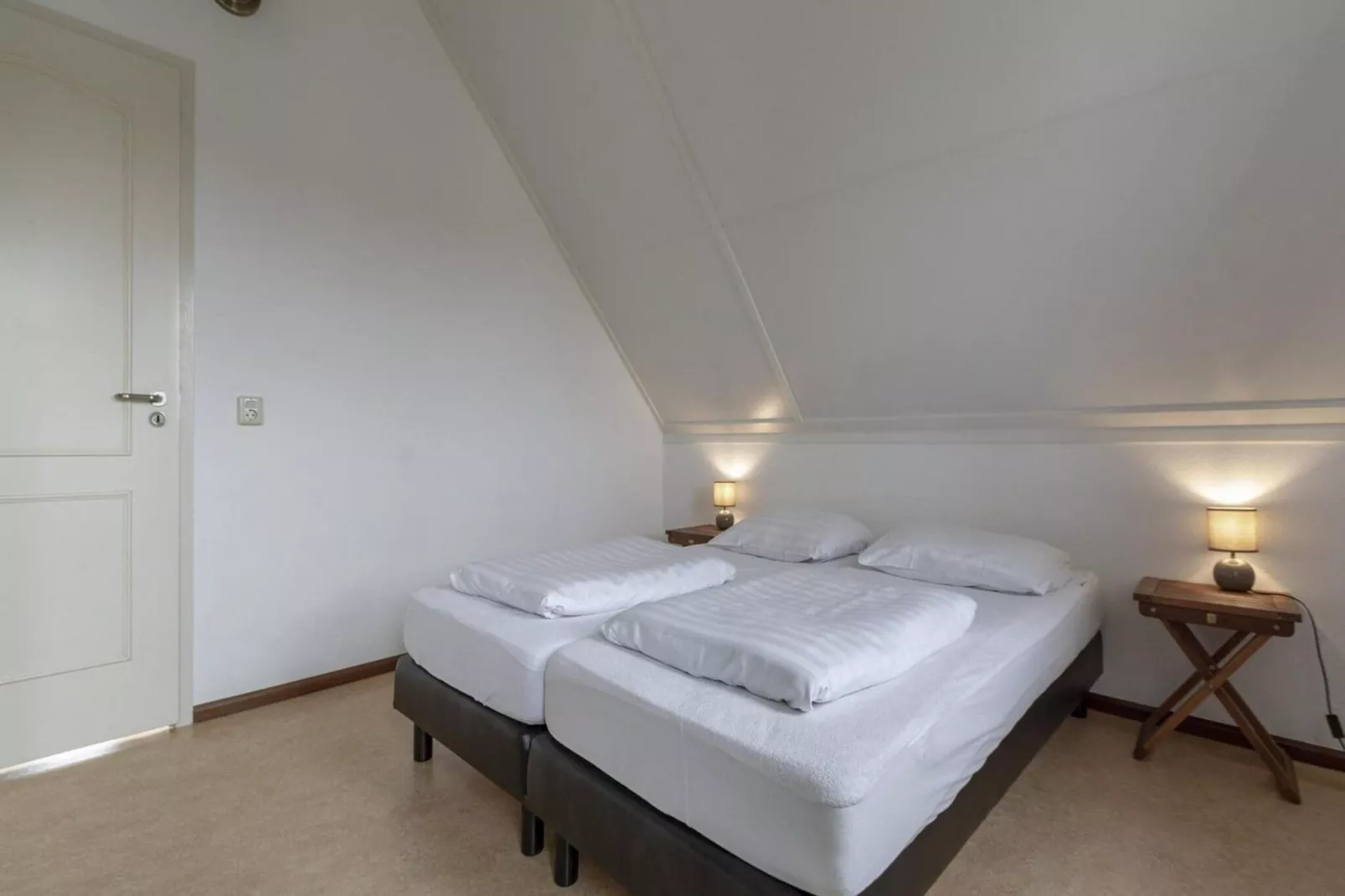 De Buitenplaats 97-Bedroom