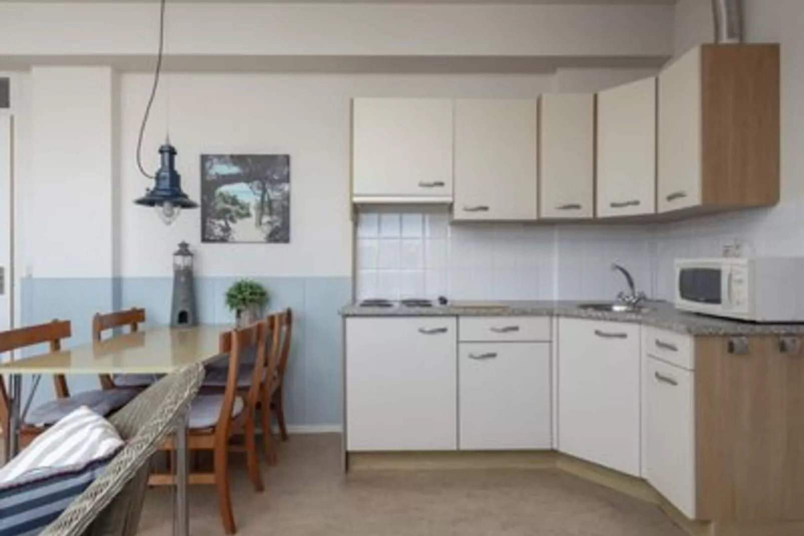 Dorpsplein 23E-Kitchen