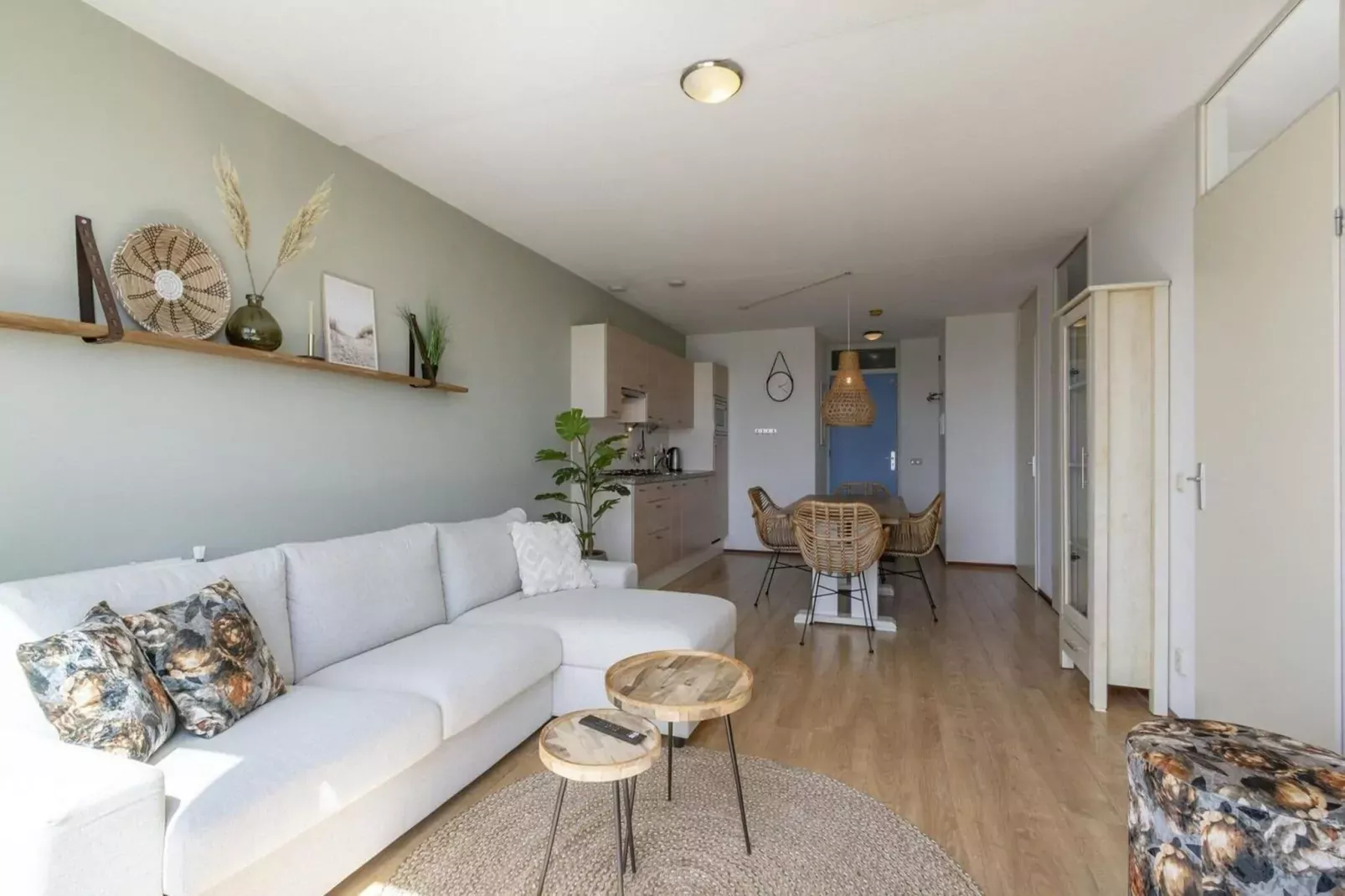 Duinerei B202-Living room