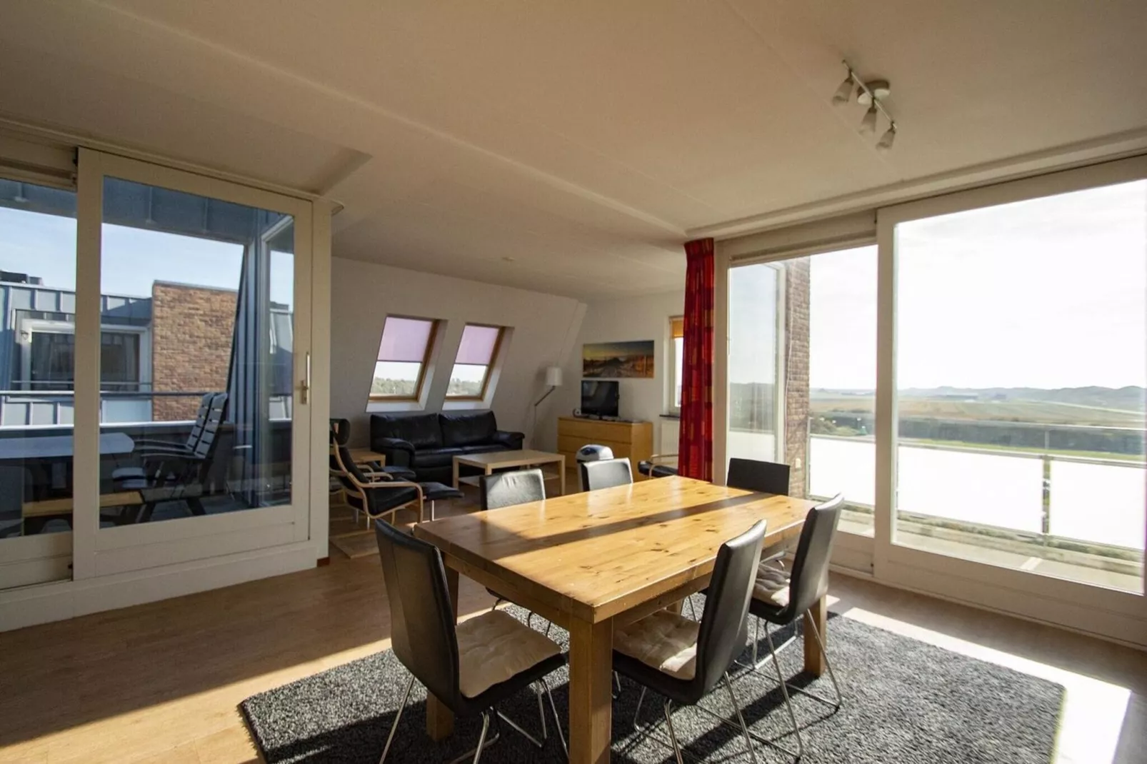 Duinerei B301-Dining room
